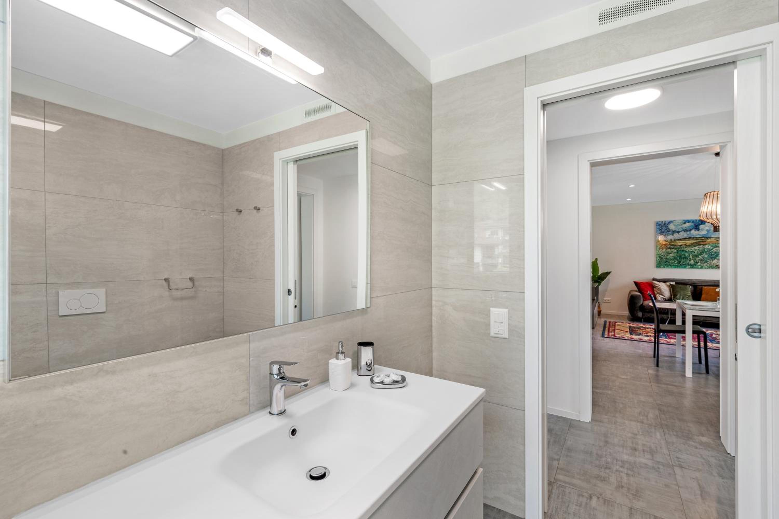 Melano Lab Park Apartments - Happy Rentals
