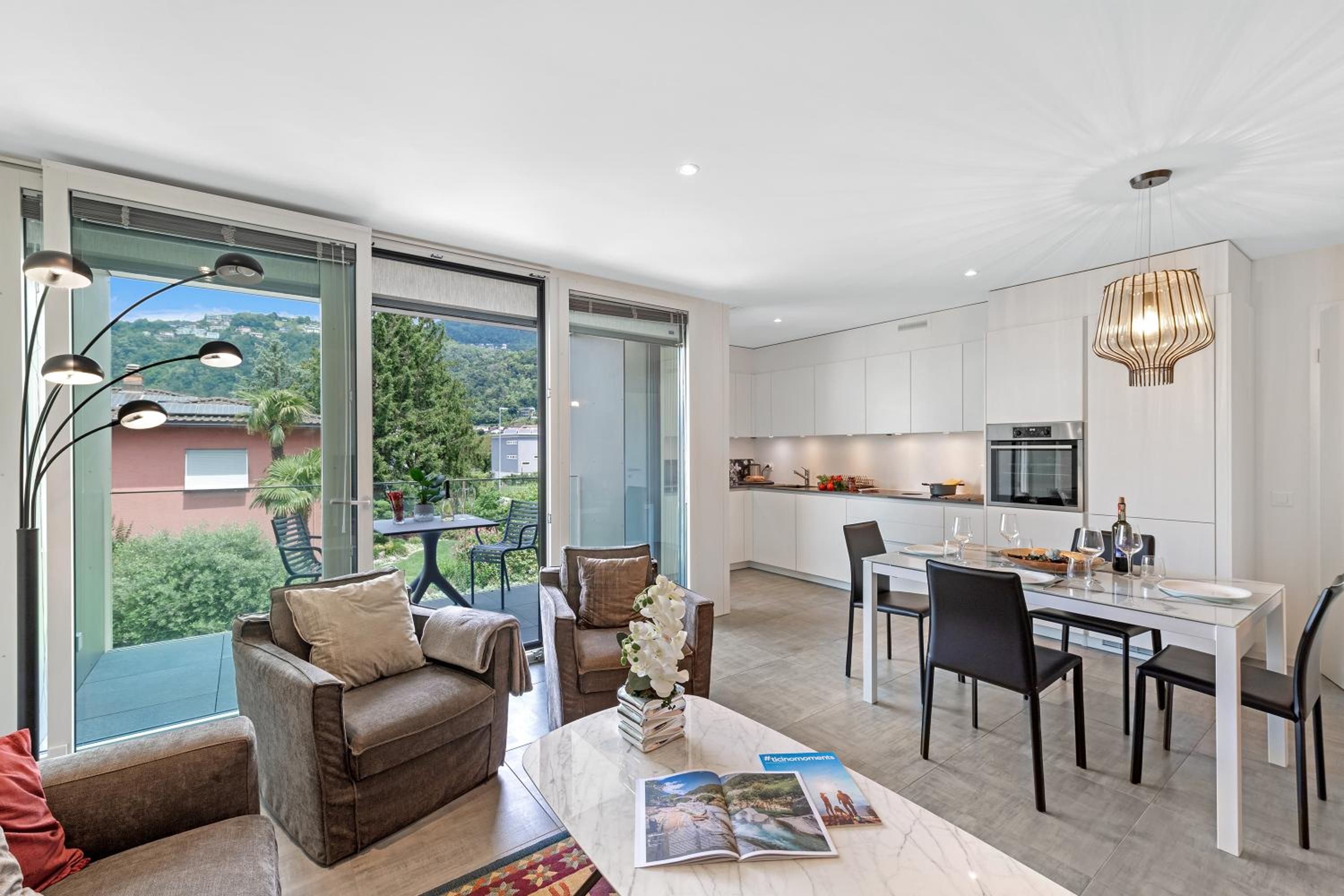 Melano Lab Park Apartments - Happy Rentals
