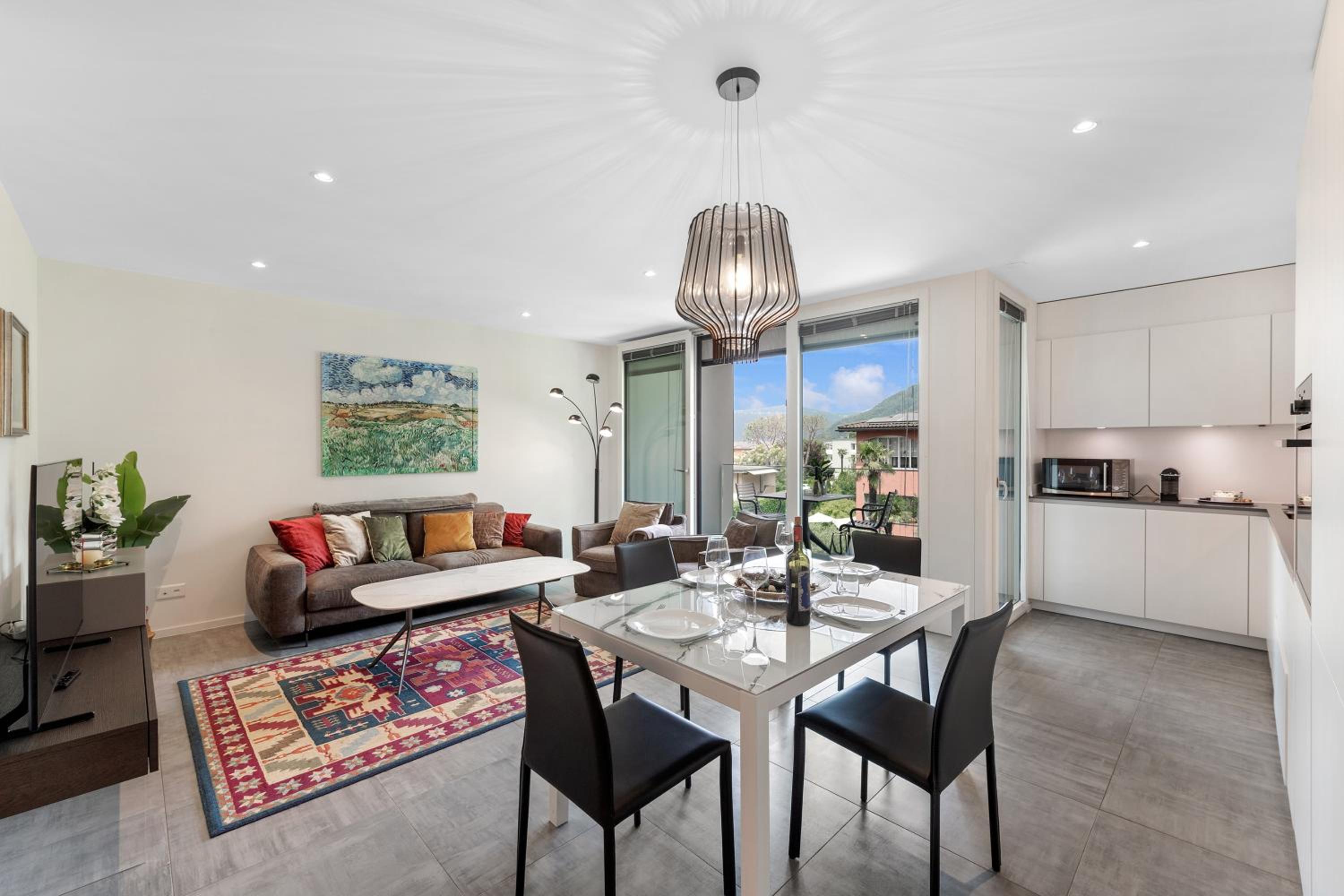 Melano Lab Park Apartments - Happy Rentals