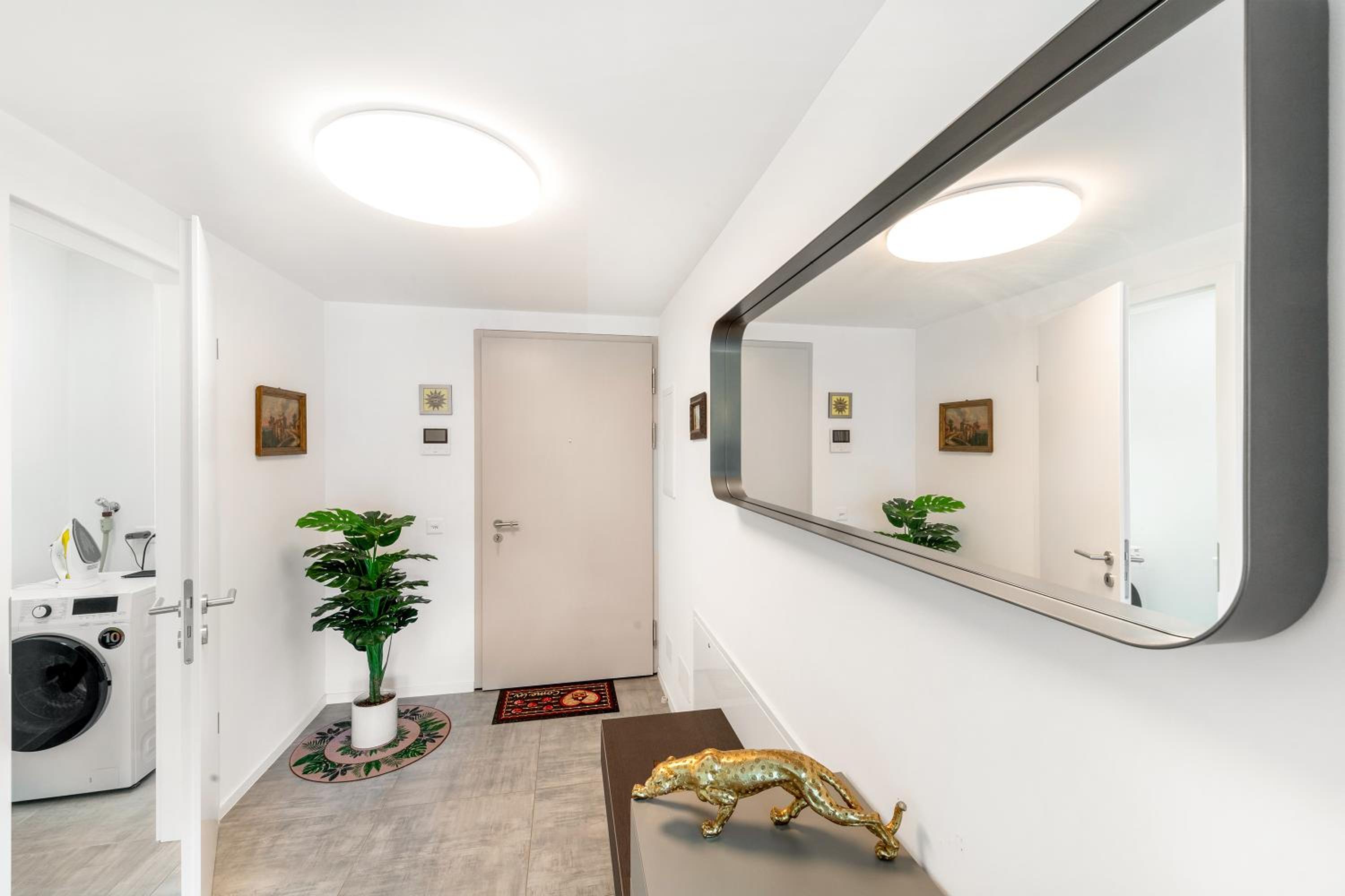 Melano Lab Park Apartments - Happy Rentals