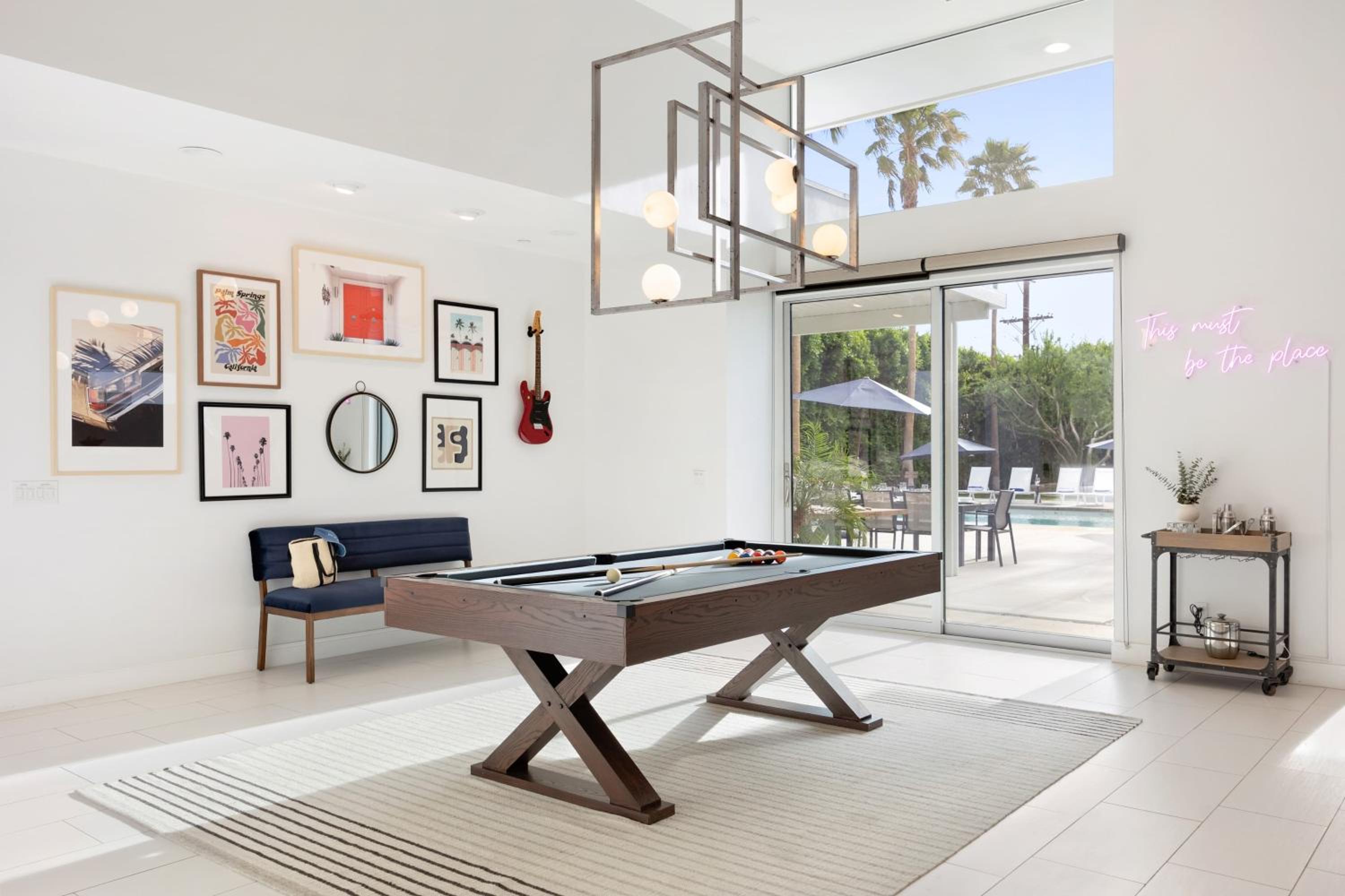 Sleeps 28 Bocce Ball Pool EV Charger Near Coachella Polo Villas Paradise