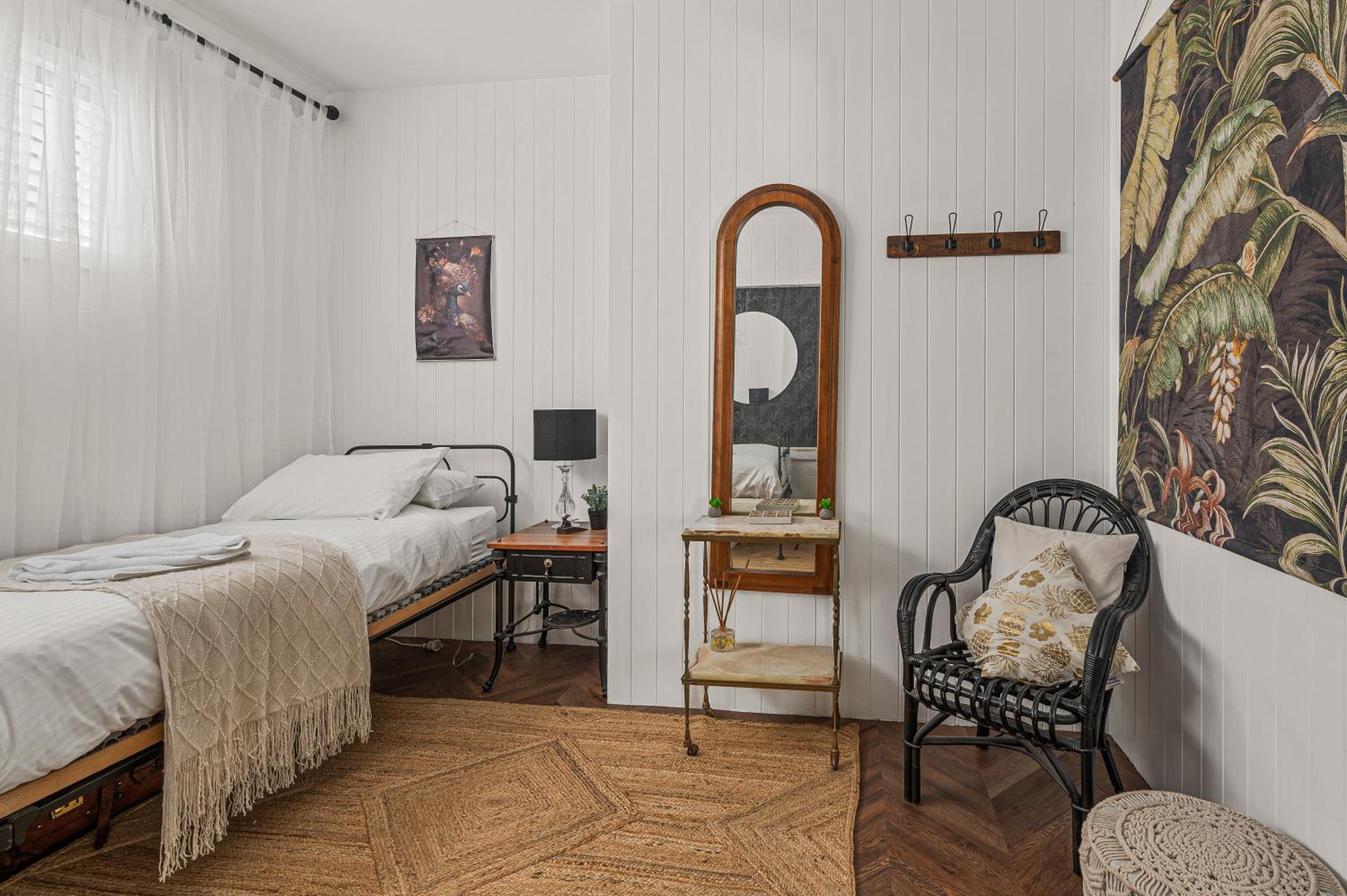 Palm Tree Cottage - Aldinga Beach - C21 SouthCoast Holidays