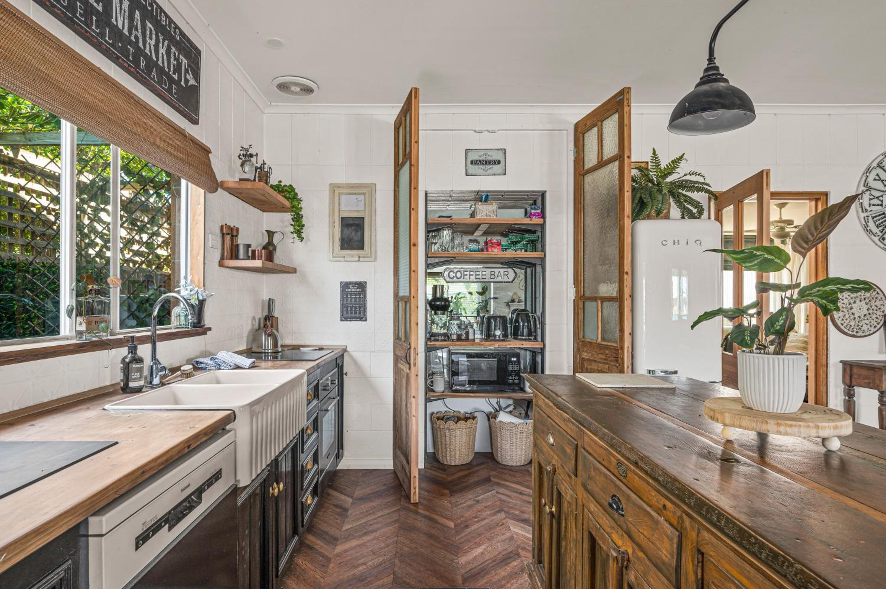Palm Tree Cottage - Aldinga Beach - C21 SouthCoast Holidays
