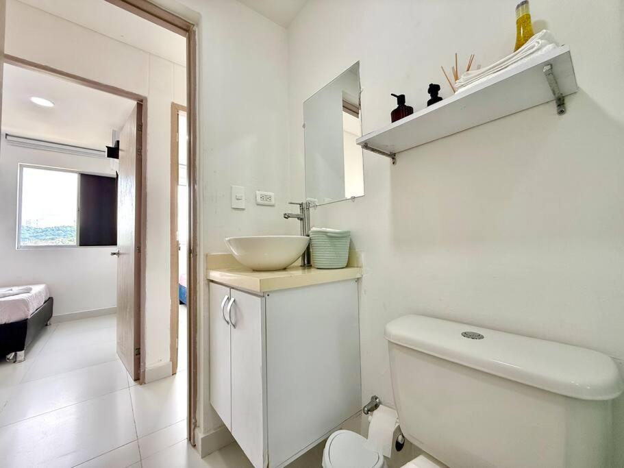Beautiful Condo 3hab Near Old City Beach & Airport