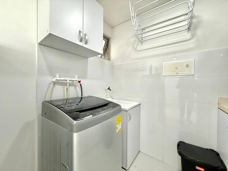 Beautiful Condo 3hab Near Old City Beach & Airport