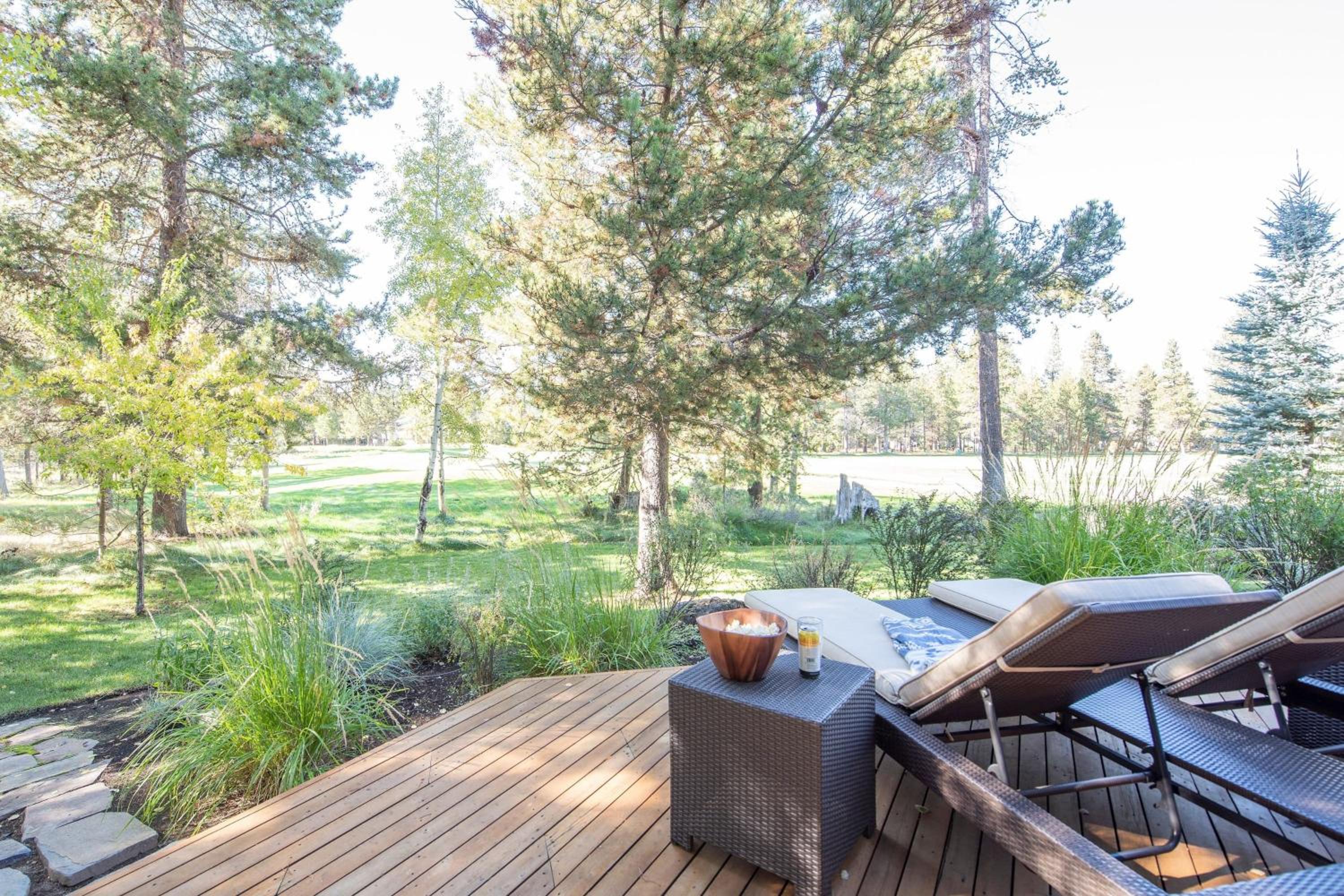 Sunriver by AvantStay Cozy Mountain Home w Indoor Pool and Hot Tub