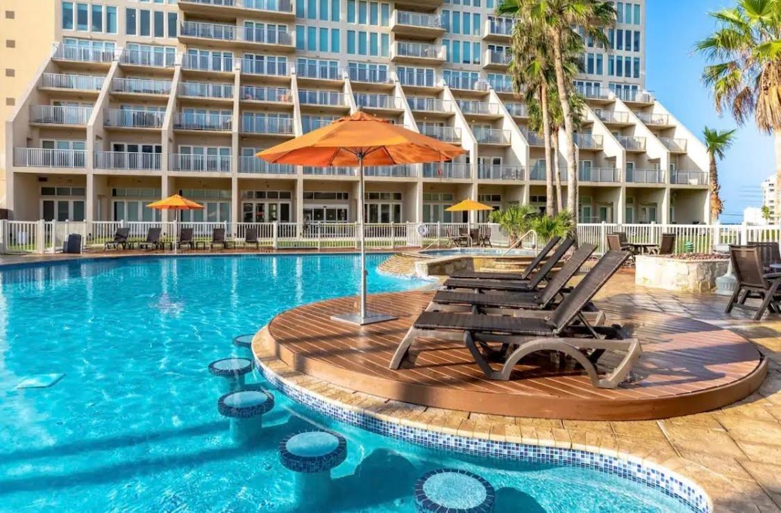 Ground level beachside condo w-Heated pool 2BR-2BA view 4