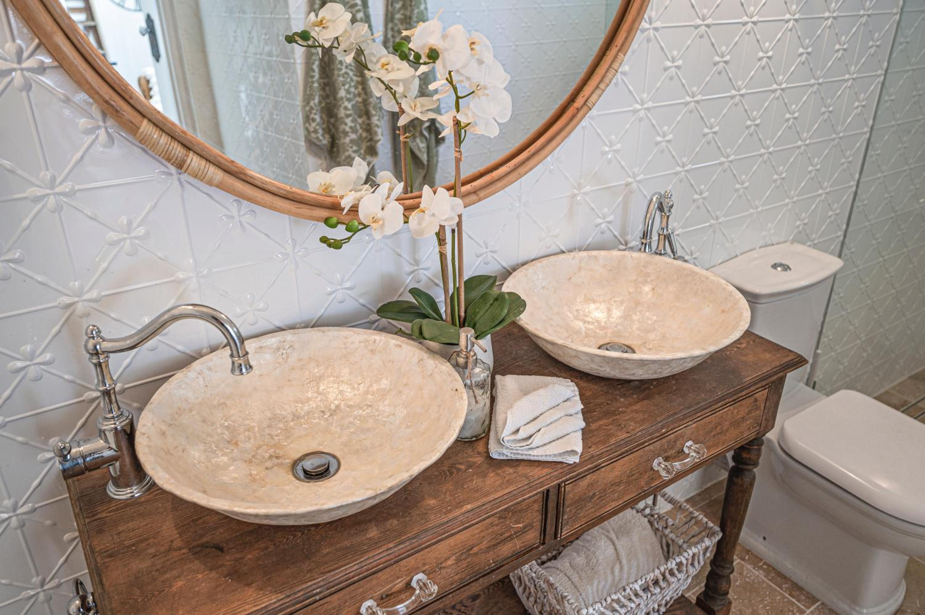 Palm Tree Cottage - Aldinga Beach - C21 SouthCoast Holidays