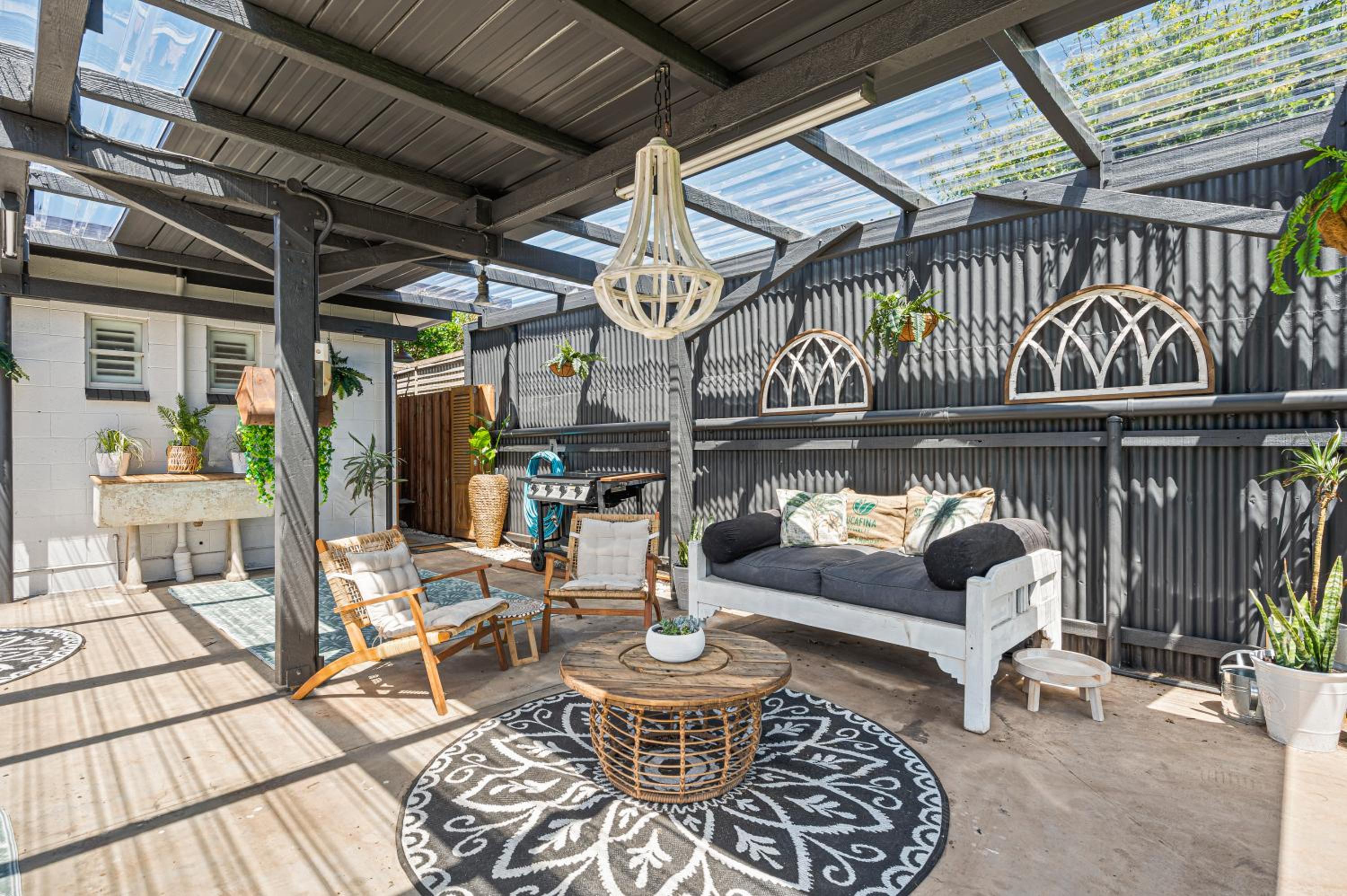 Palm Tree Cottage - Aldinga Beach - C21 SouthCoast Holidays