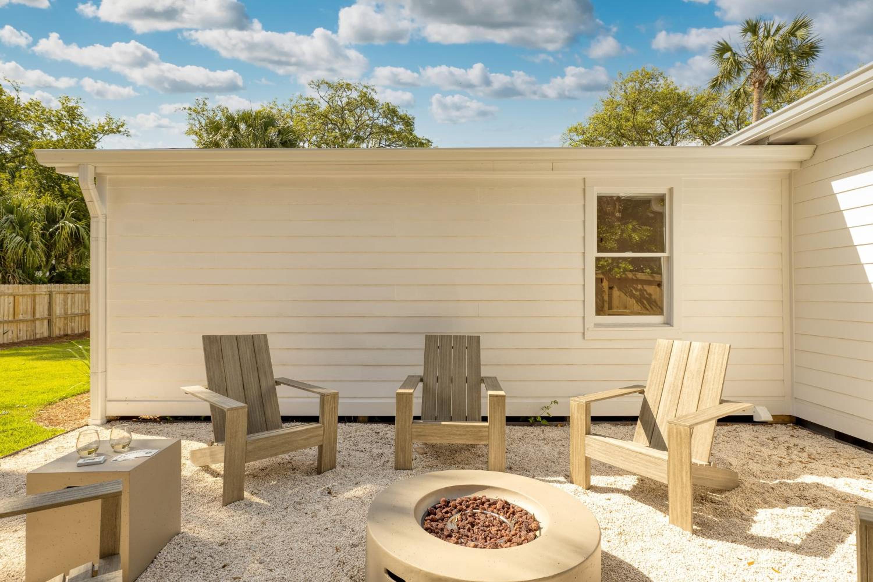 Lumie by AvantStay 5BR Ranch w Firepit Patio
