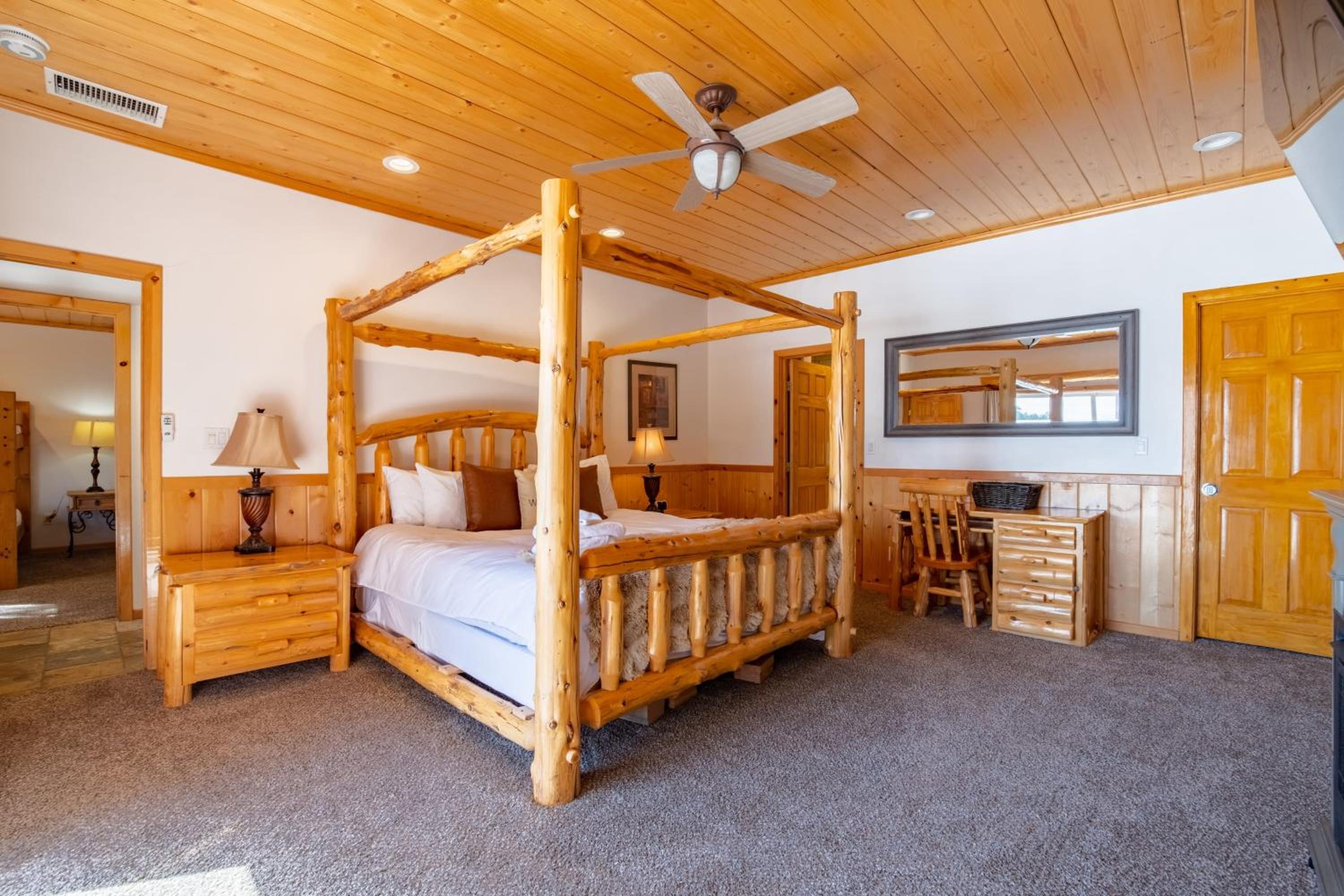 Gorgeous Ski In Ski Out Home w Game Room Hot Tub Clover by AvantStay