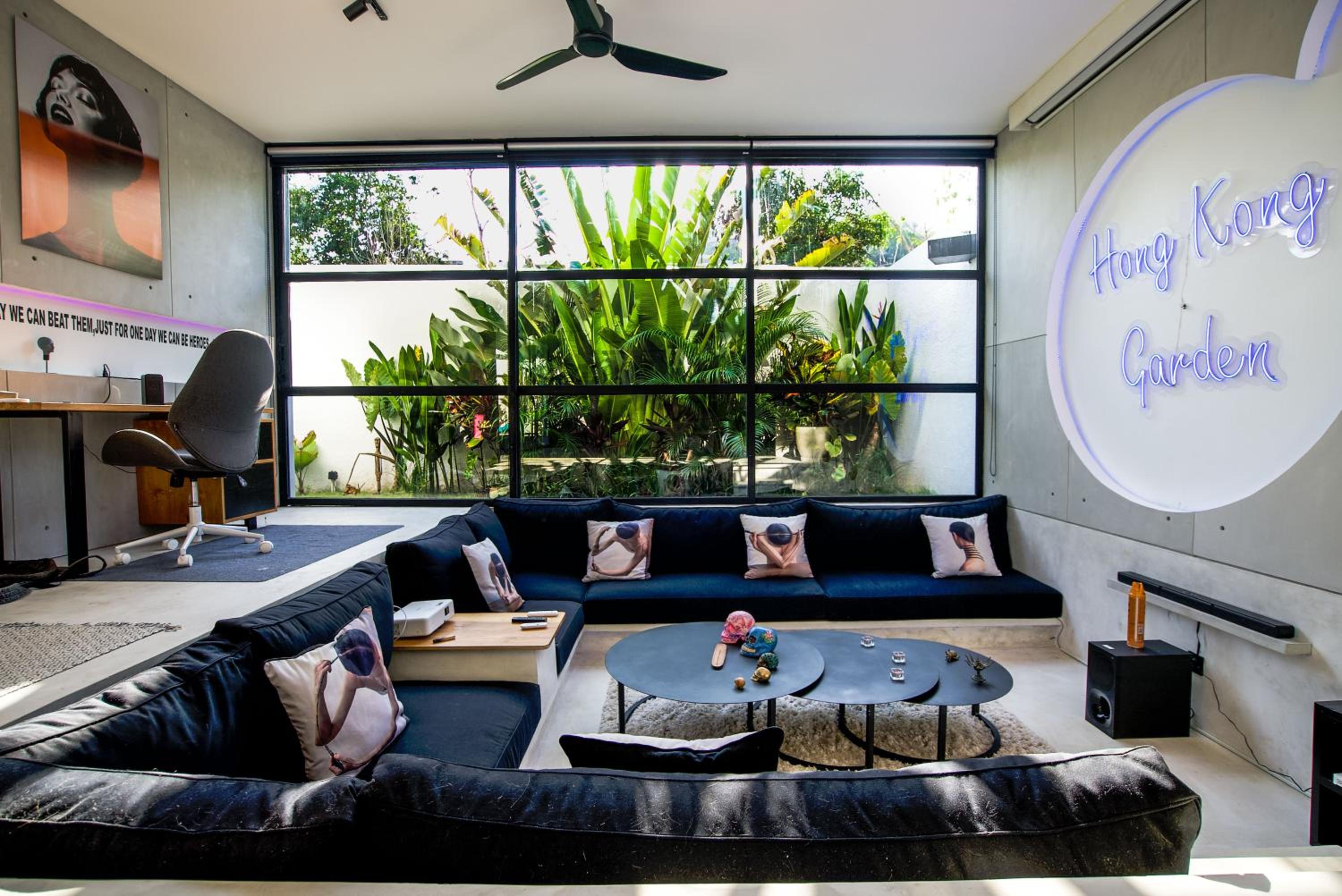 lounge