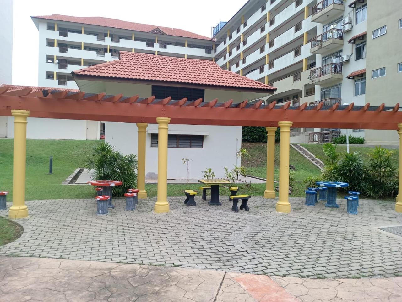 JAS Laguna condo resort