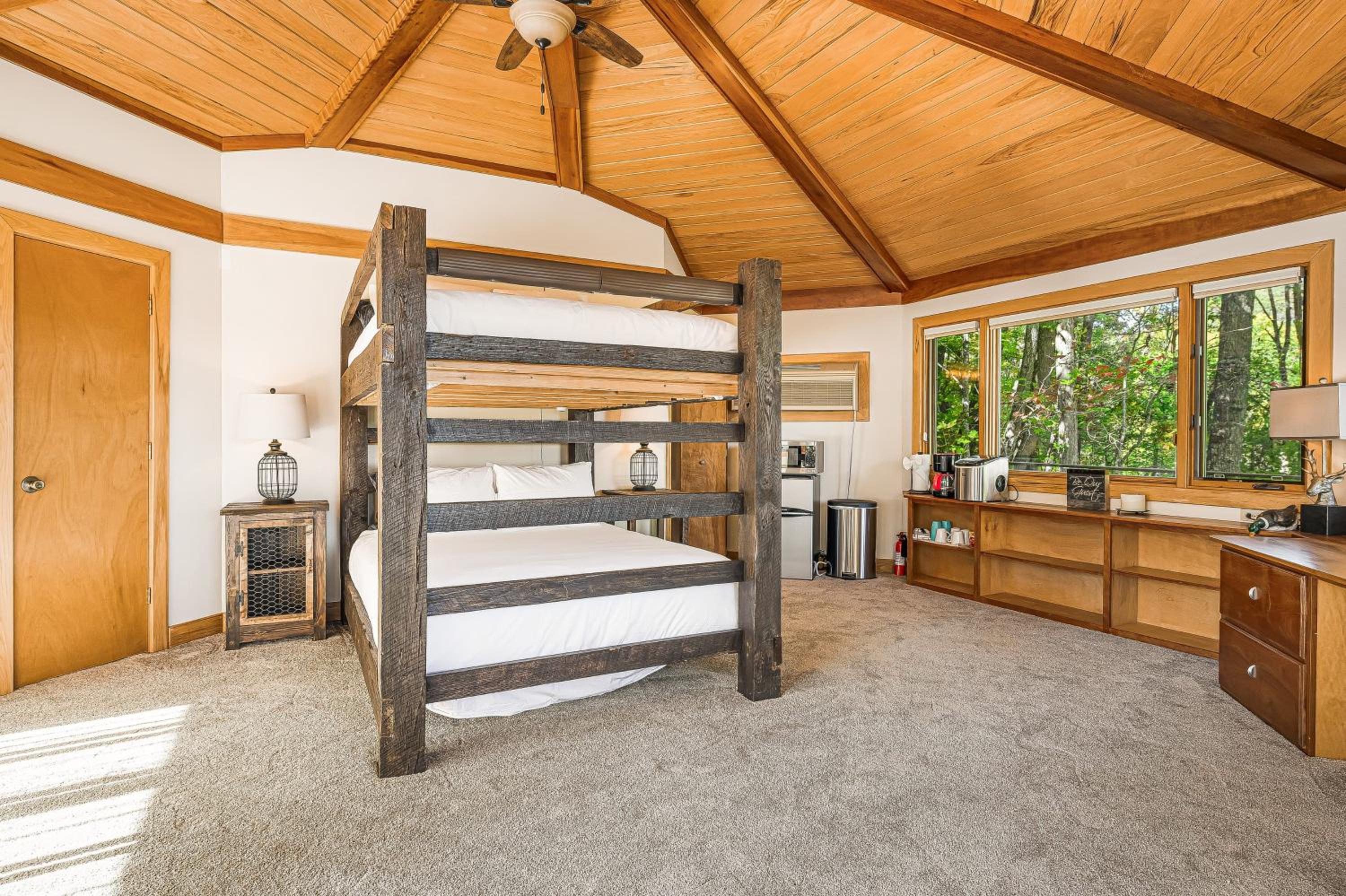 Cabin in the Sky by AvantStay Deck w Views