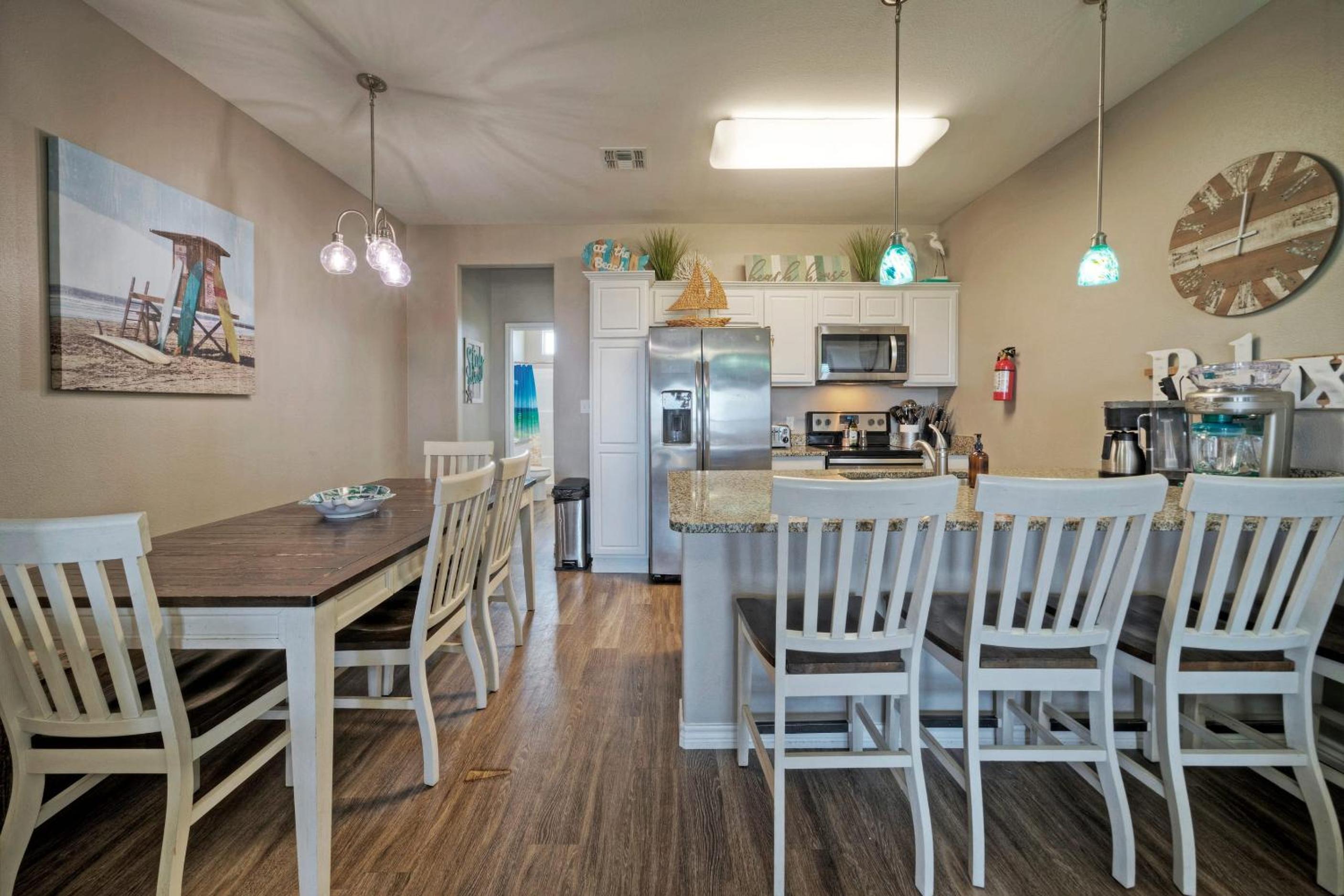 The Beautiful Place by AvantStay Mins to Beach Family-Friendly Pool