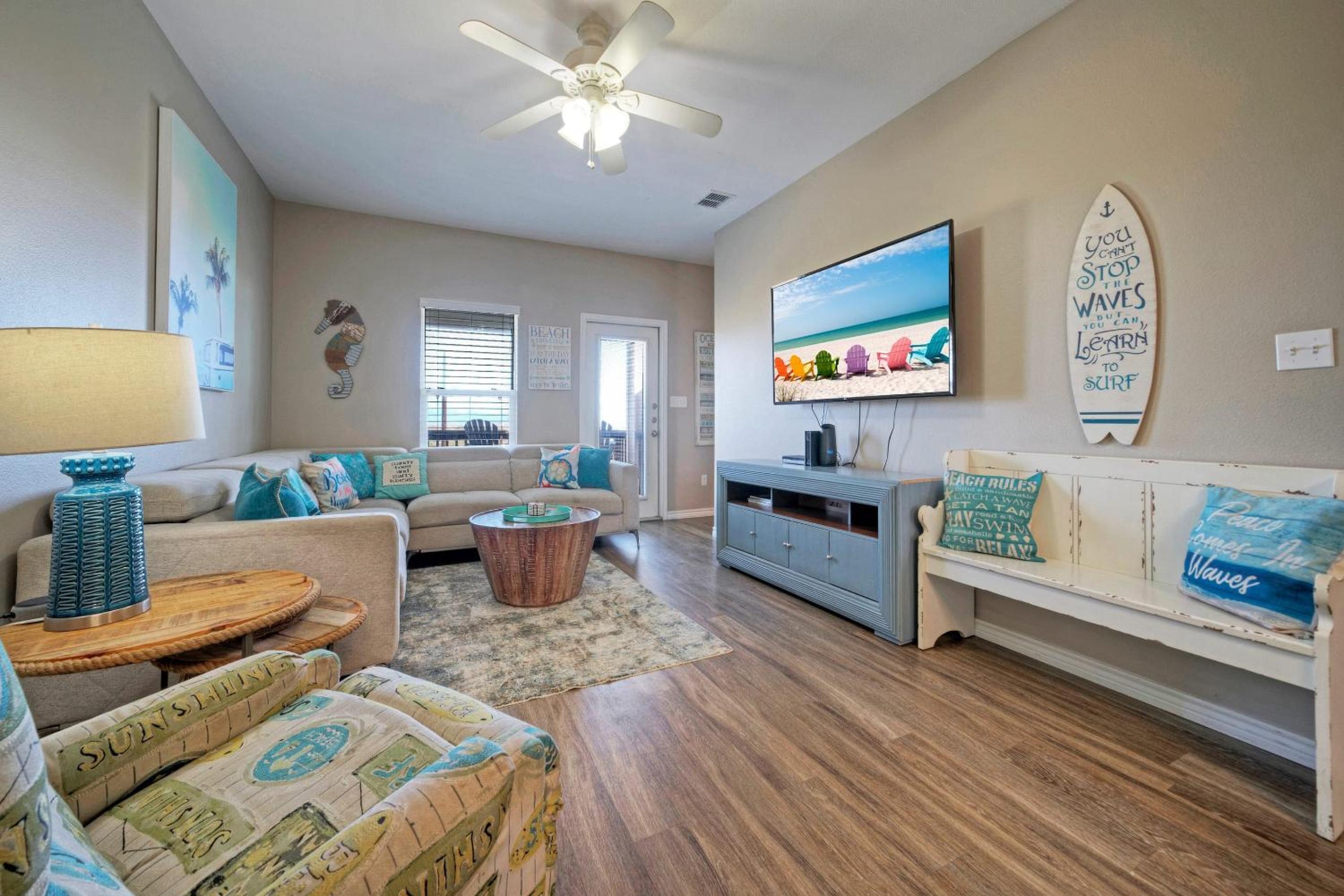 The Beautiful Place by AvantStay Mins to Beach Family-Friendly Pool