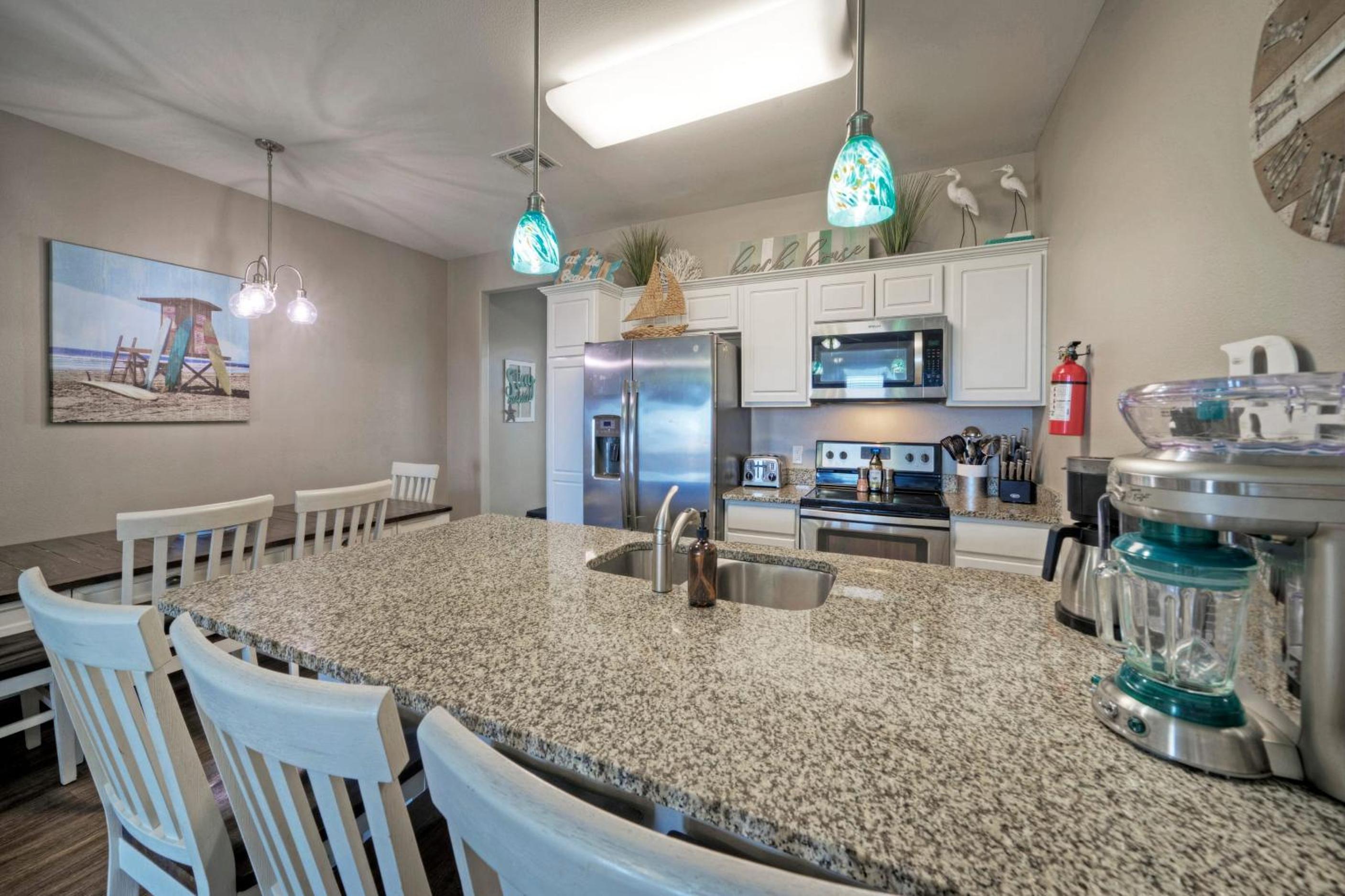 The Beautiful Place by AvantStay Mins to Beach Family-Friendly Pool