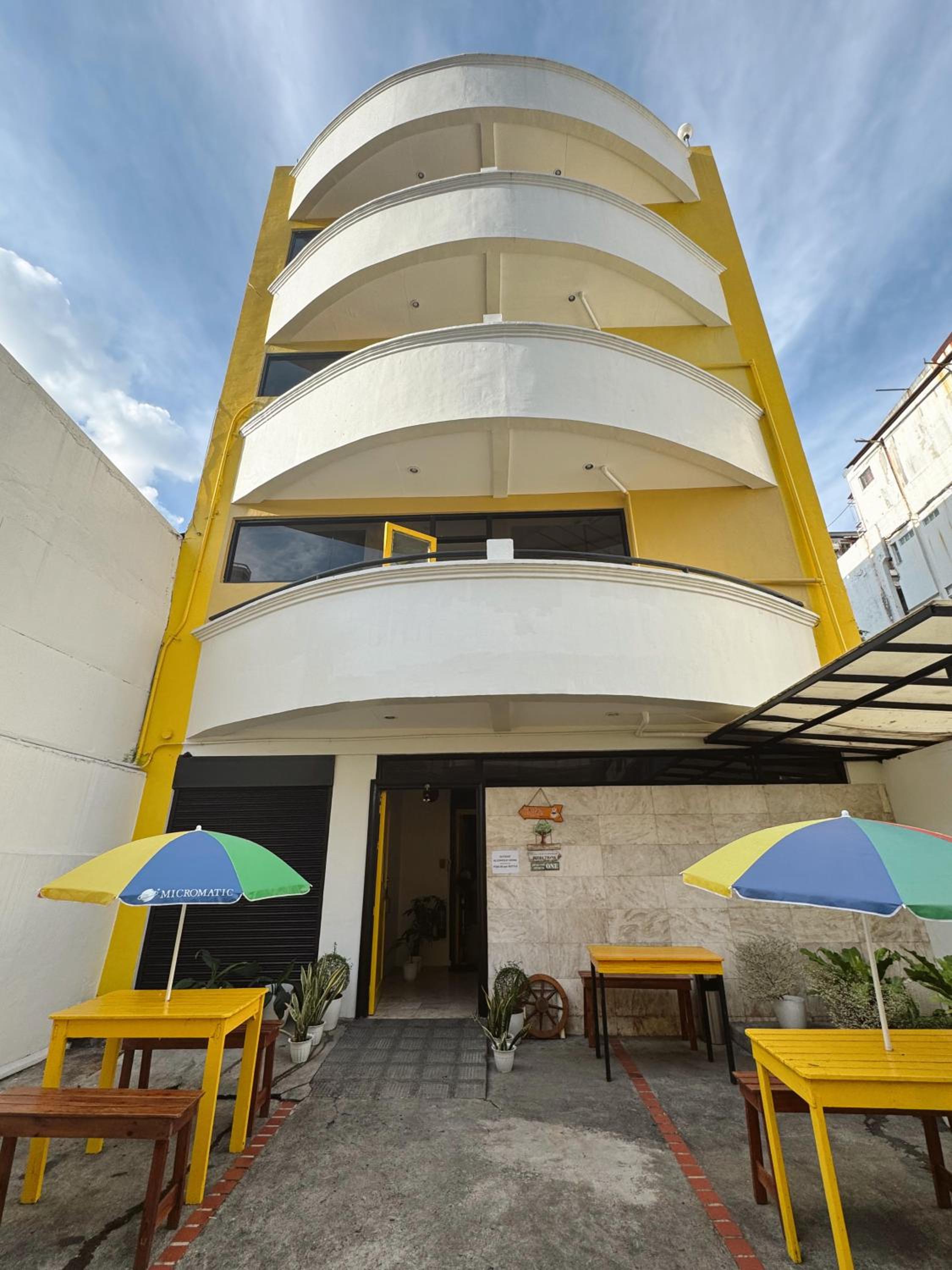 Cheese Hostel Manila