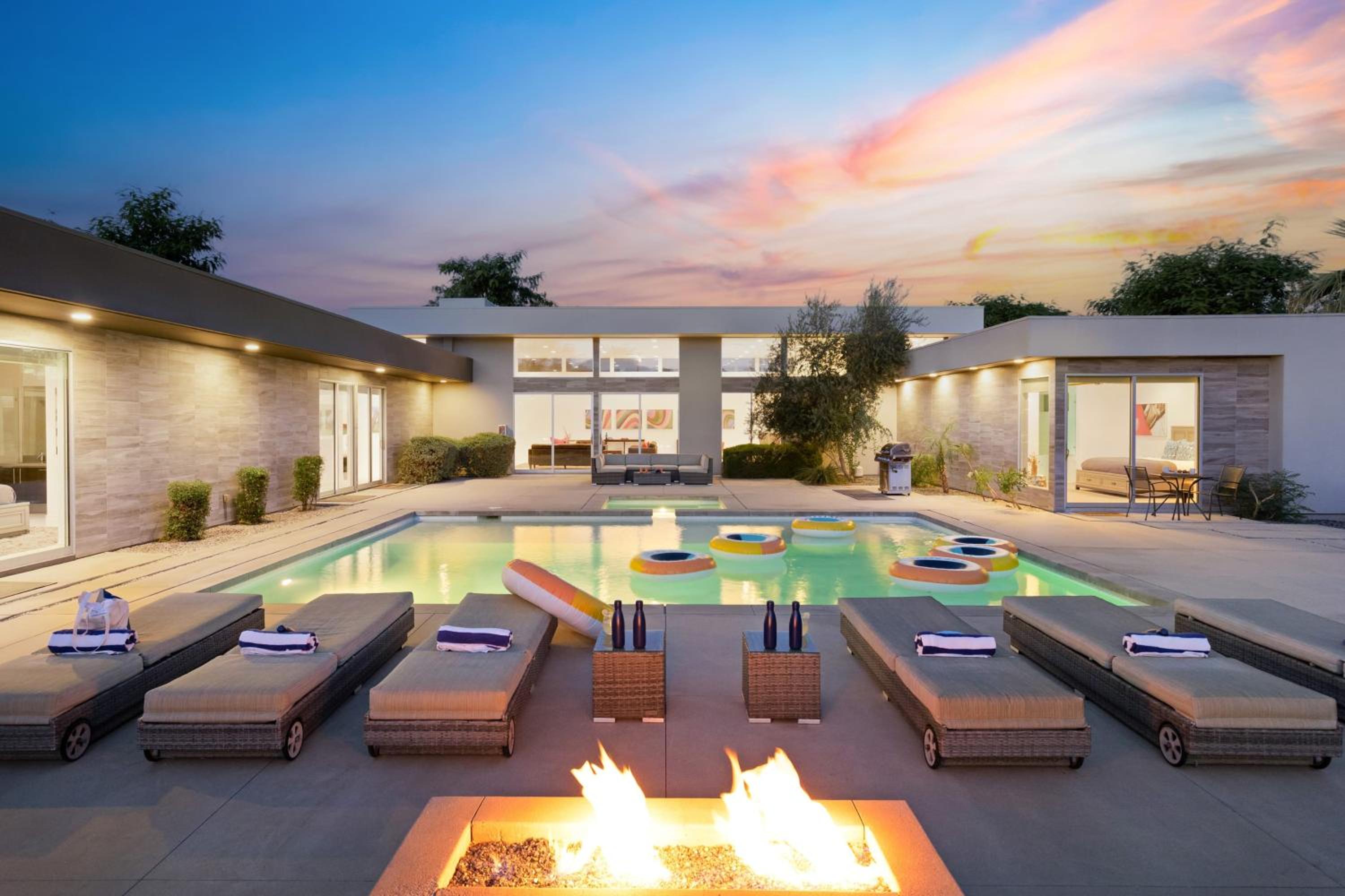 Polo Villas Sands Pickleball Putting Green Sleeps 28