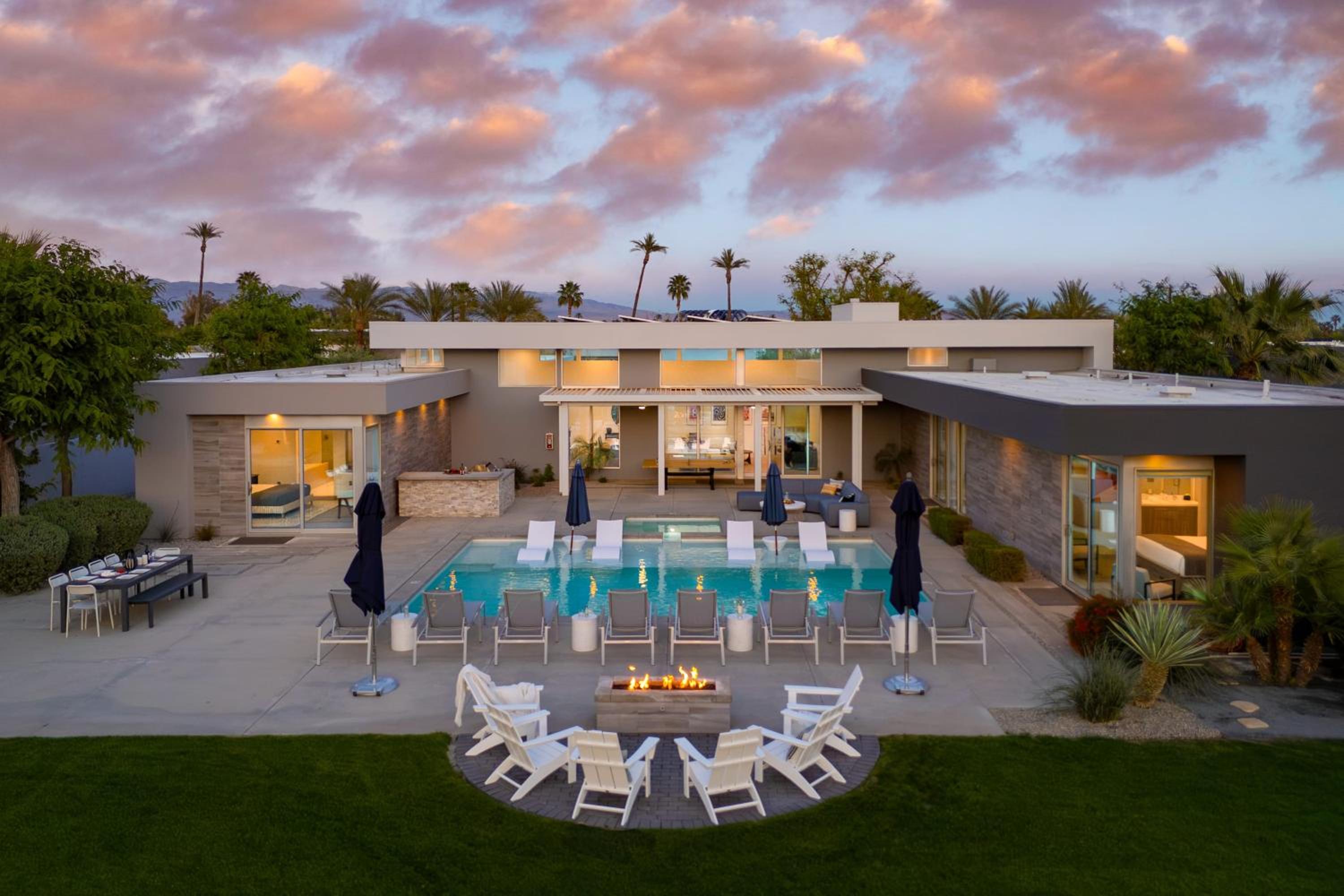 Polo Villas Sands Pickleball Putting Green Sleeps 28