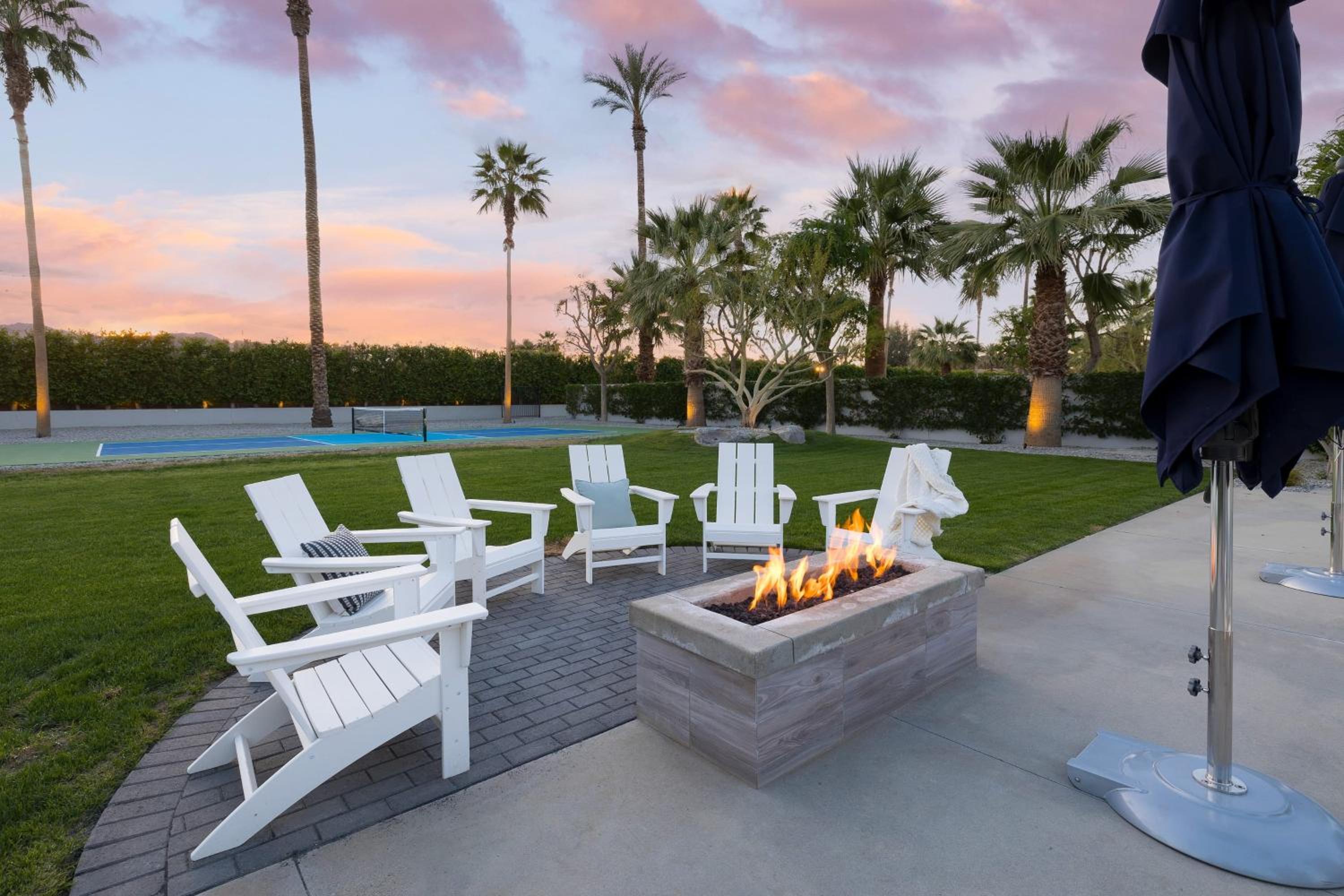 Polo Villas Sands Pickleball Putting Green Sleeps 28