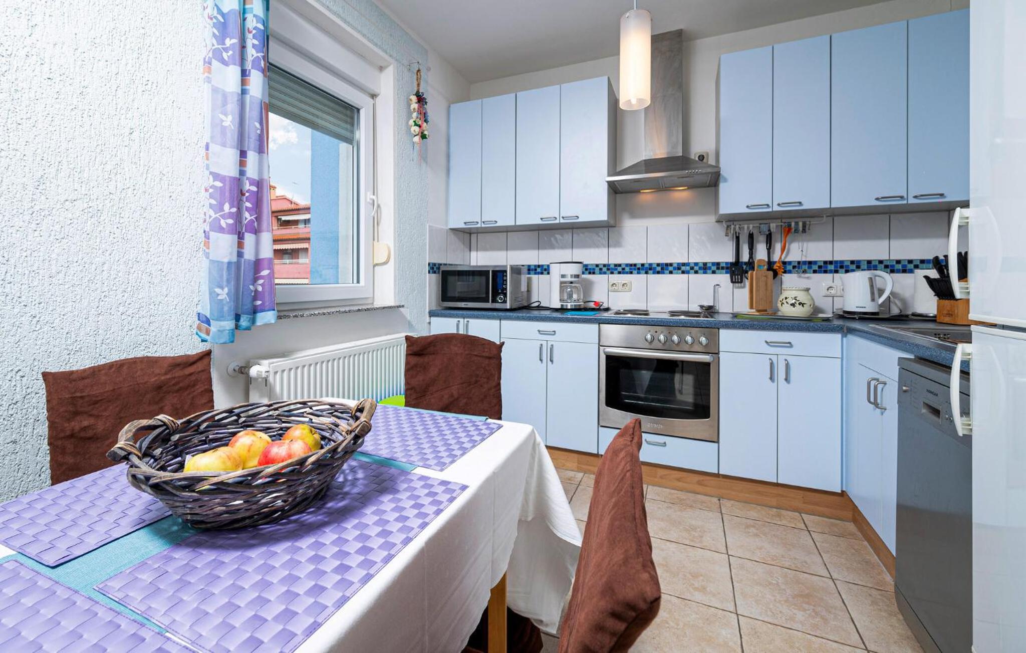 1 Bedroom Lovely Apartment In Barbariga view 3