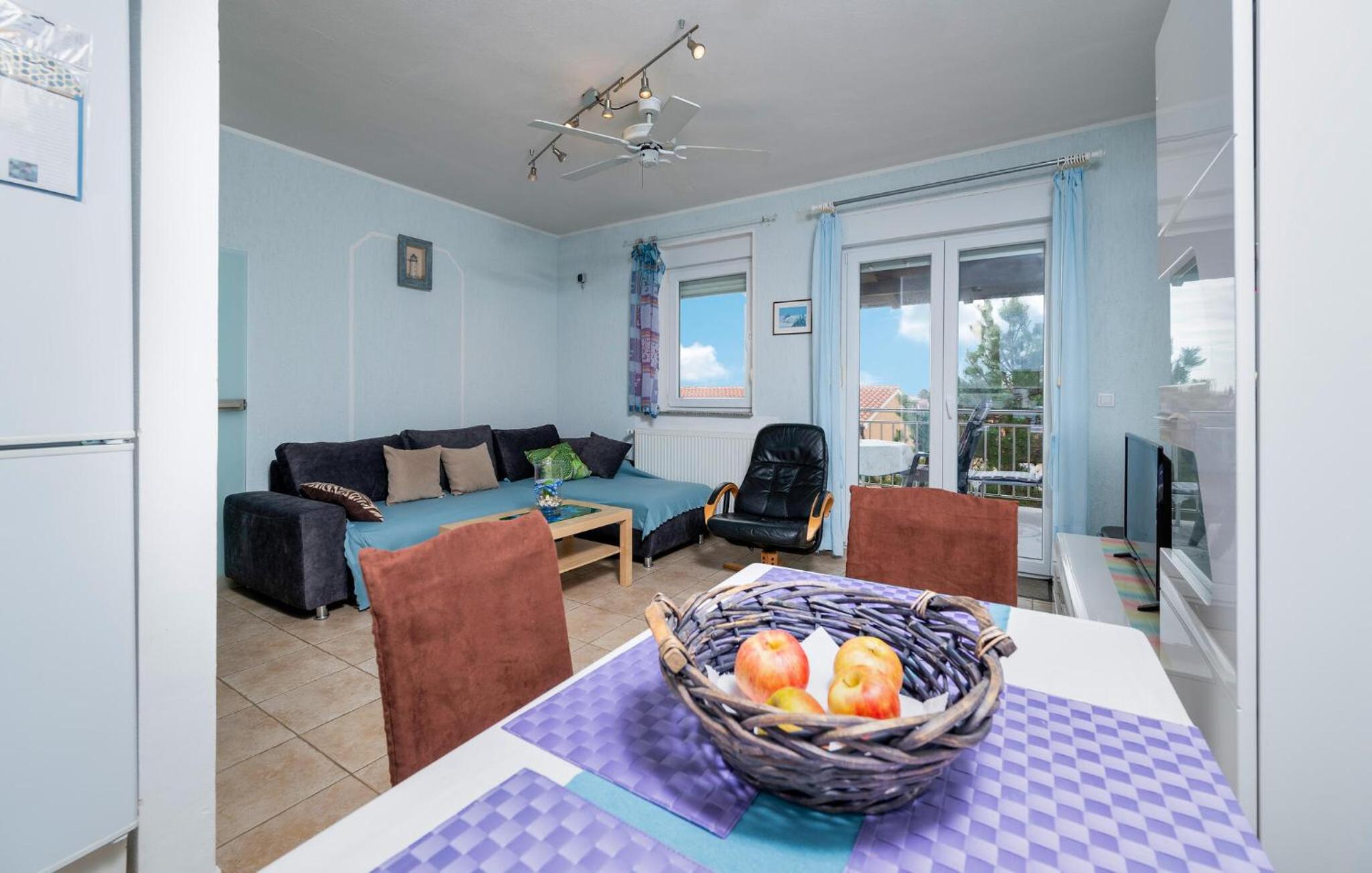 1 Bedroom Lovely Apartment In Barbariga view 4