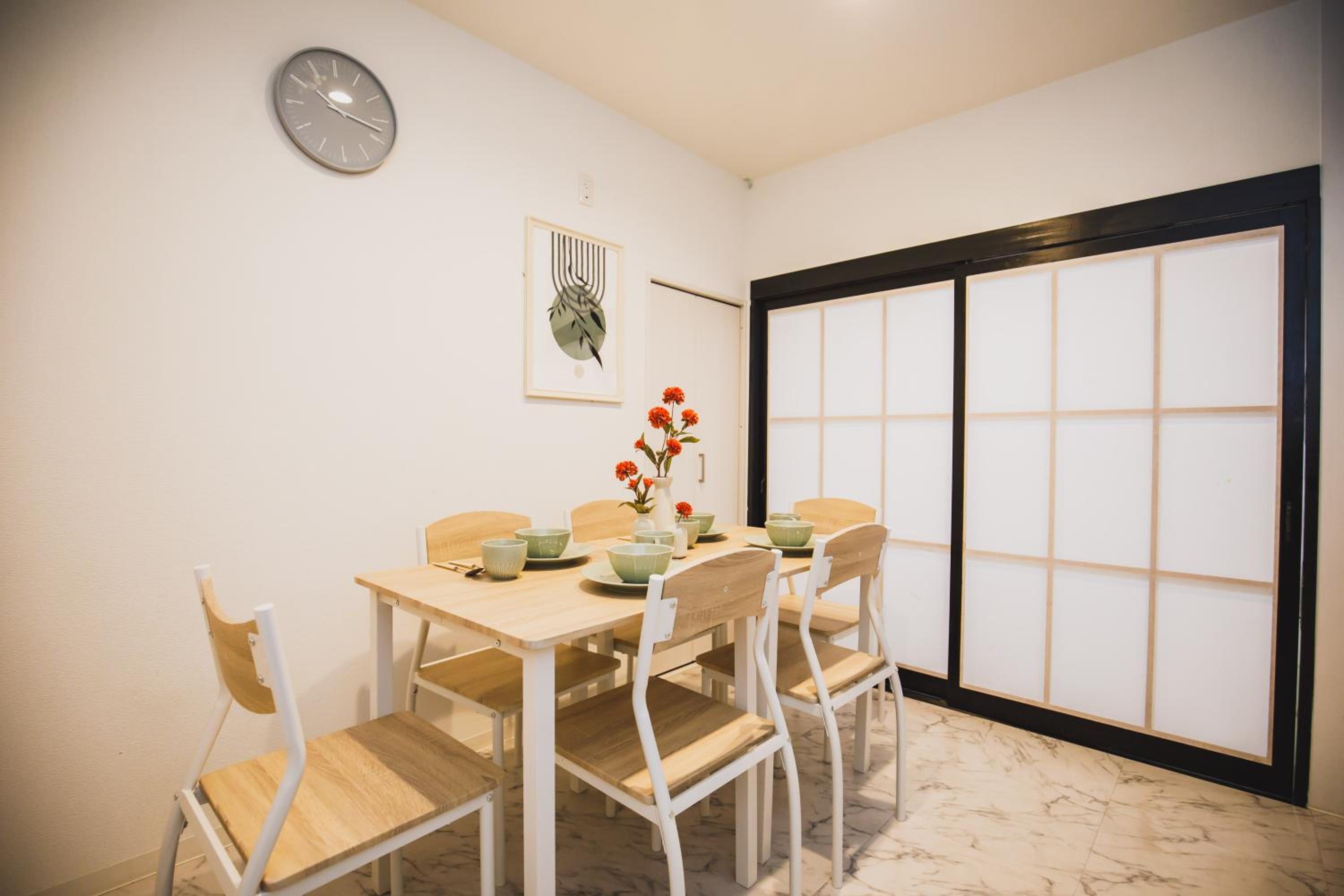 R Residence 天下茶屋 IV