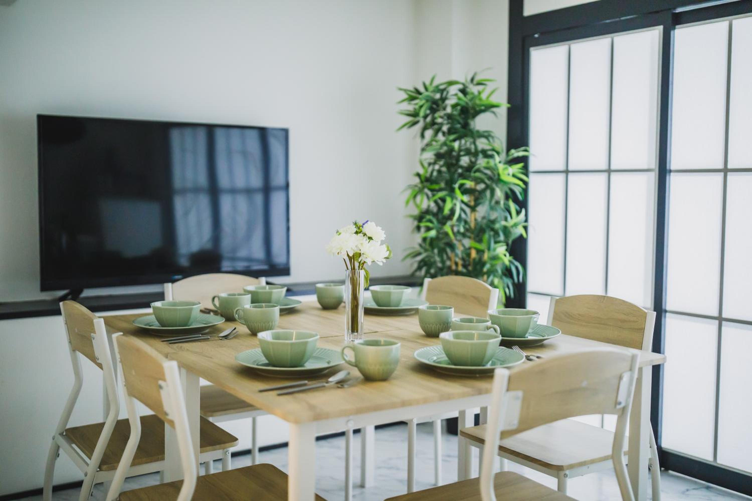 R Residence 天下茶屋 IV