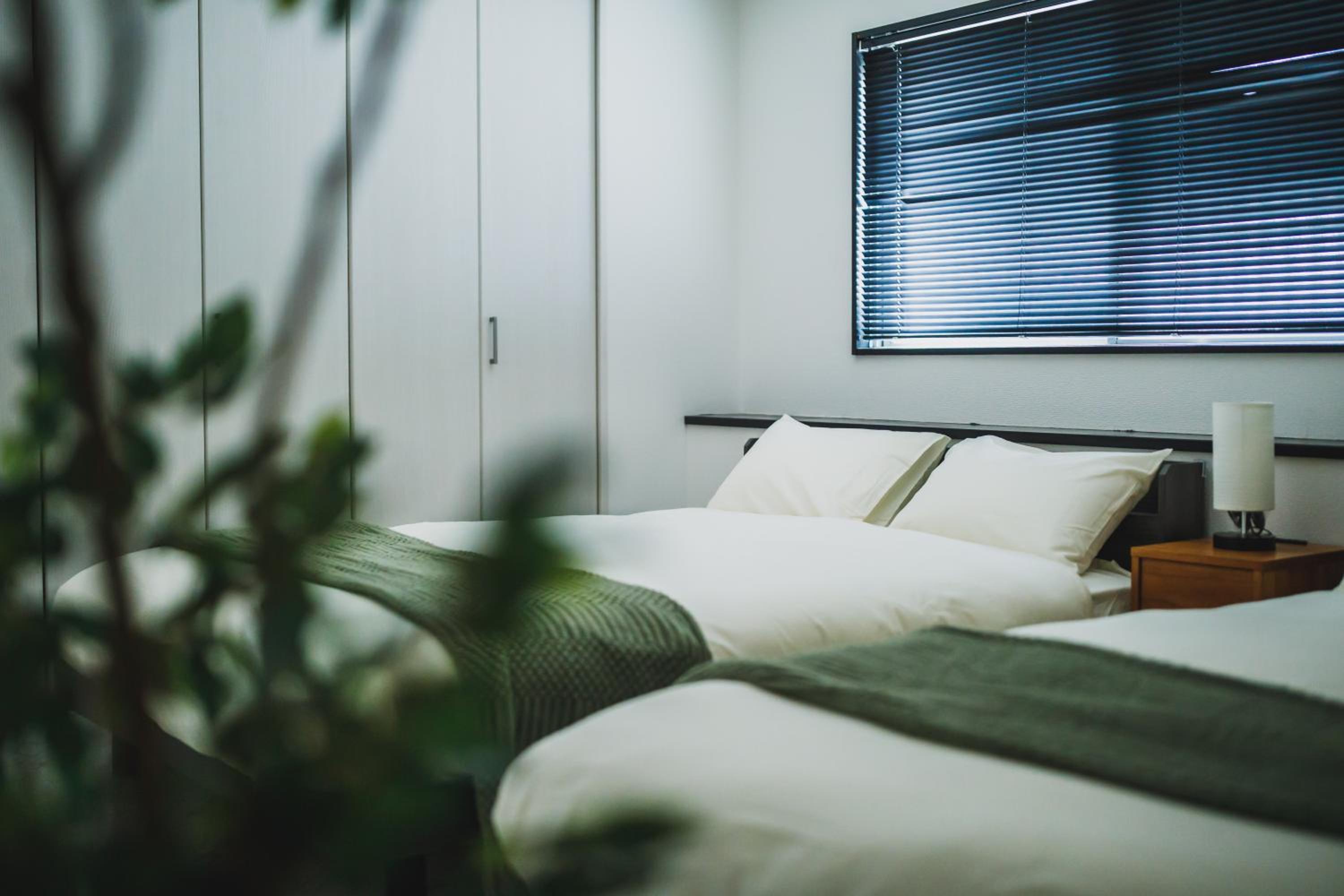 R Residence 天下茶屋 IV