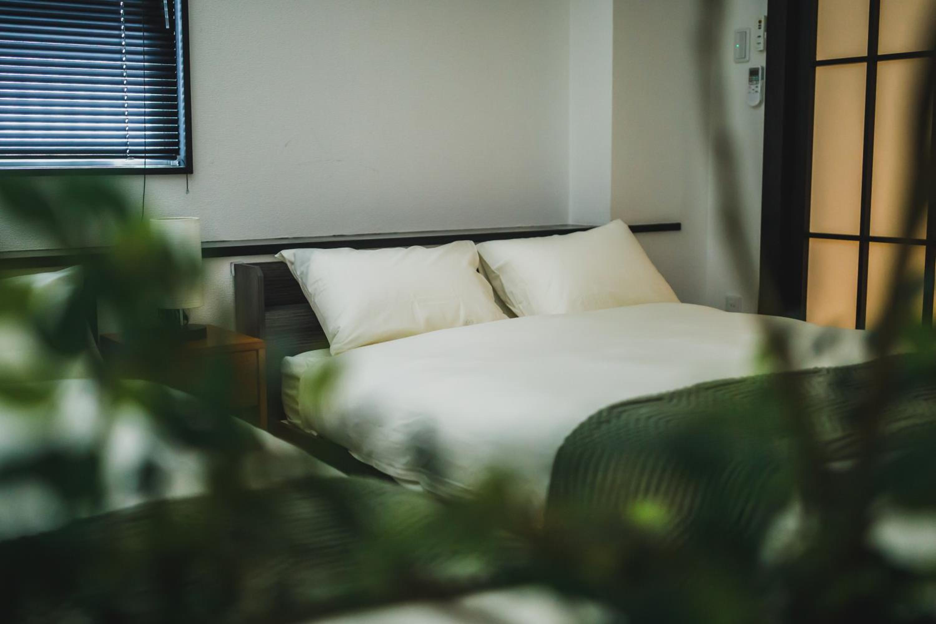 R Residence 天下茶屋 IV