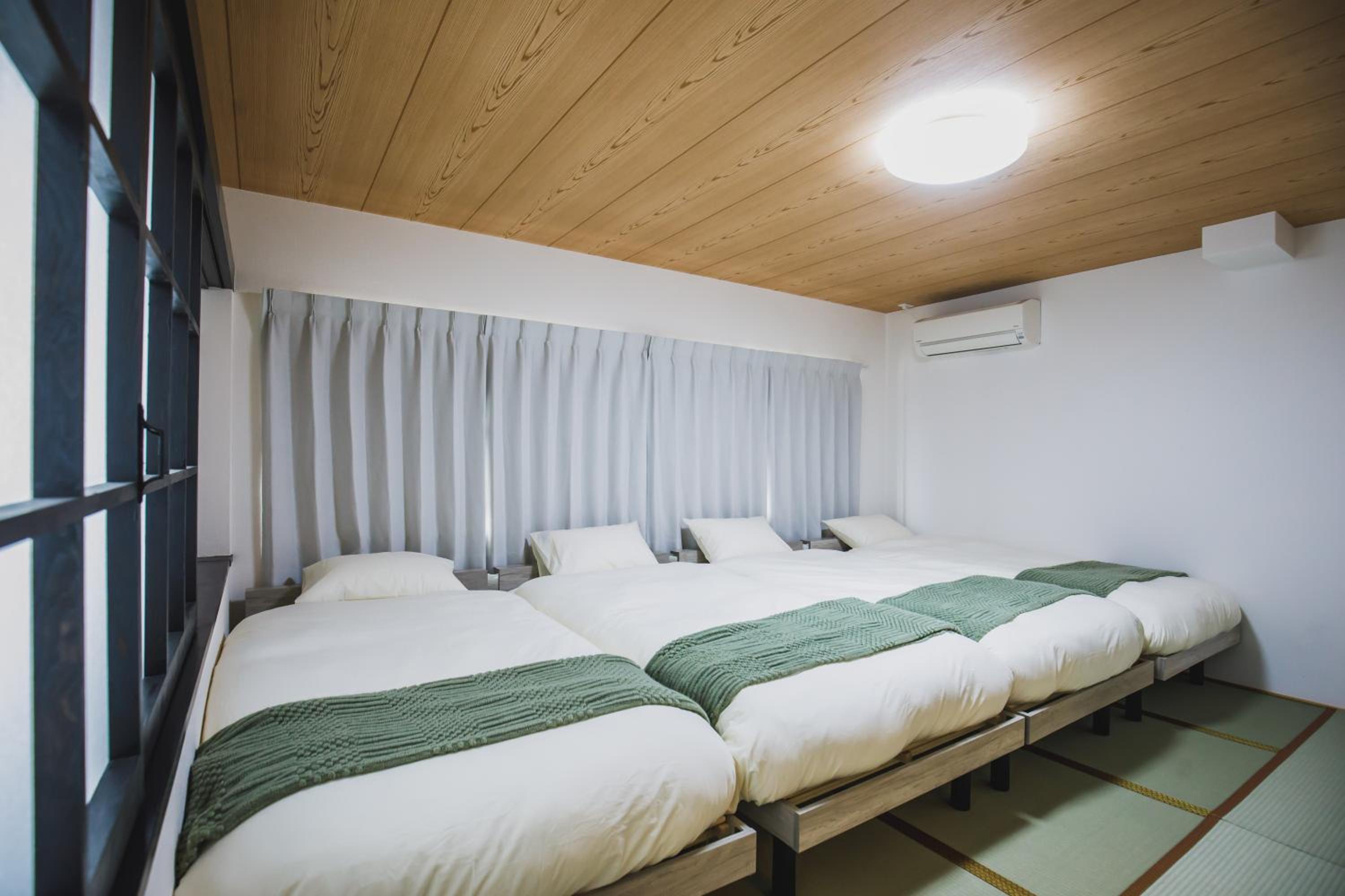 R Residence 天下茶屋 IV