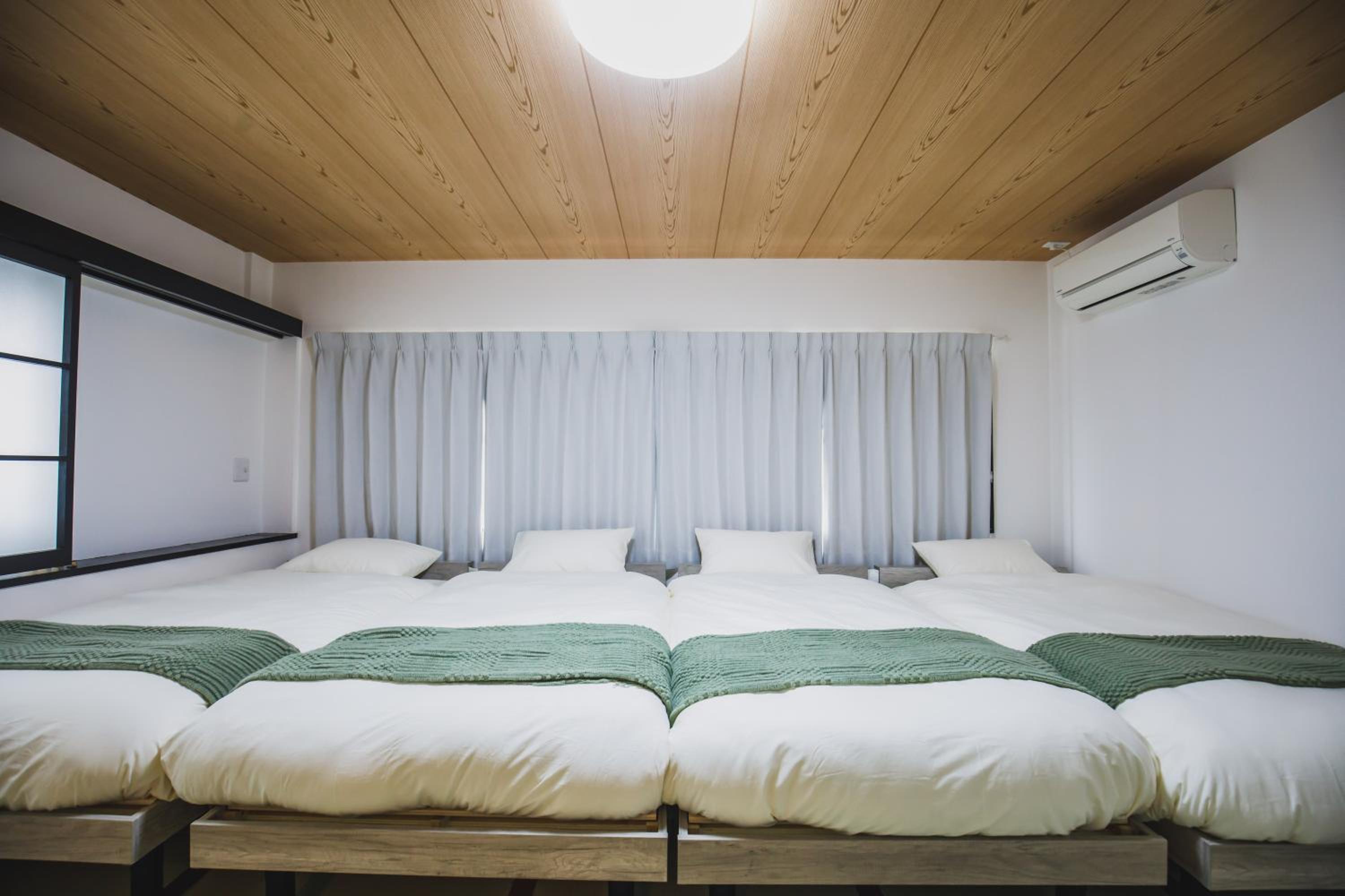 R Residence 天下茶屋 IV