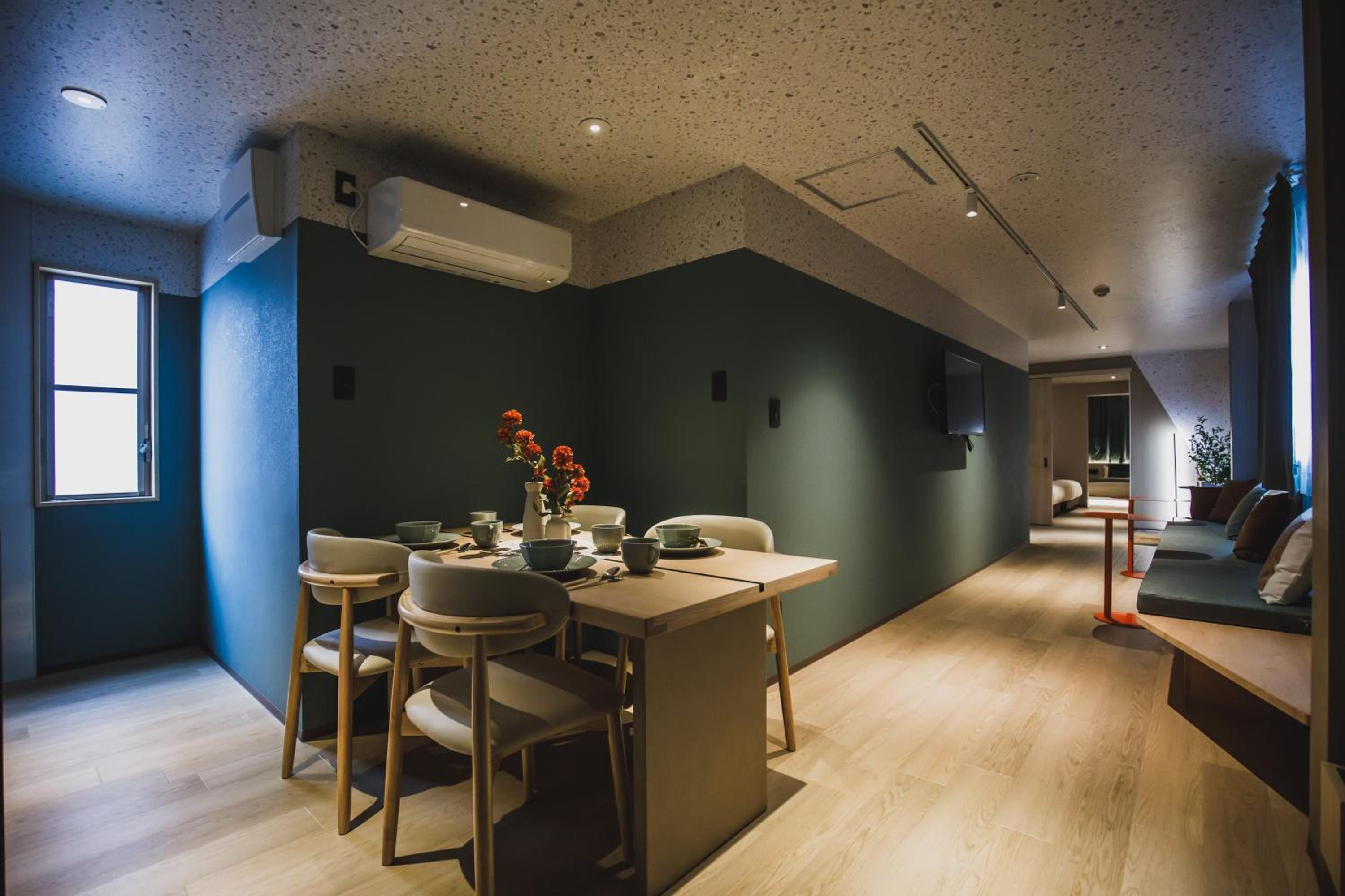 R Residence 天下茶屋 IV