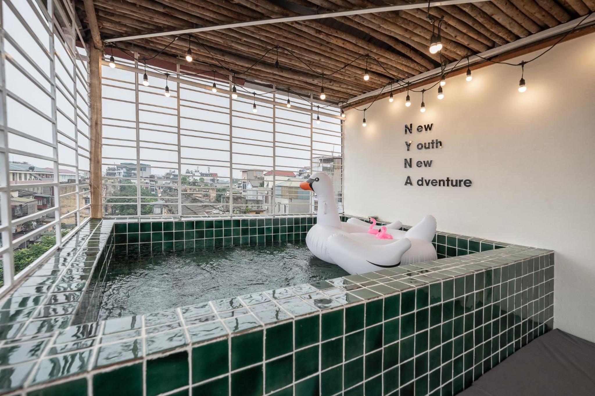 Wooden House Jacuzzi Pool Central Place