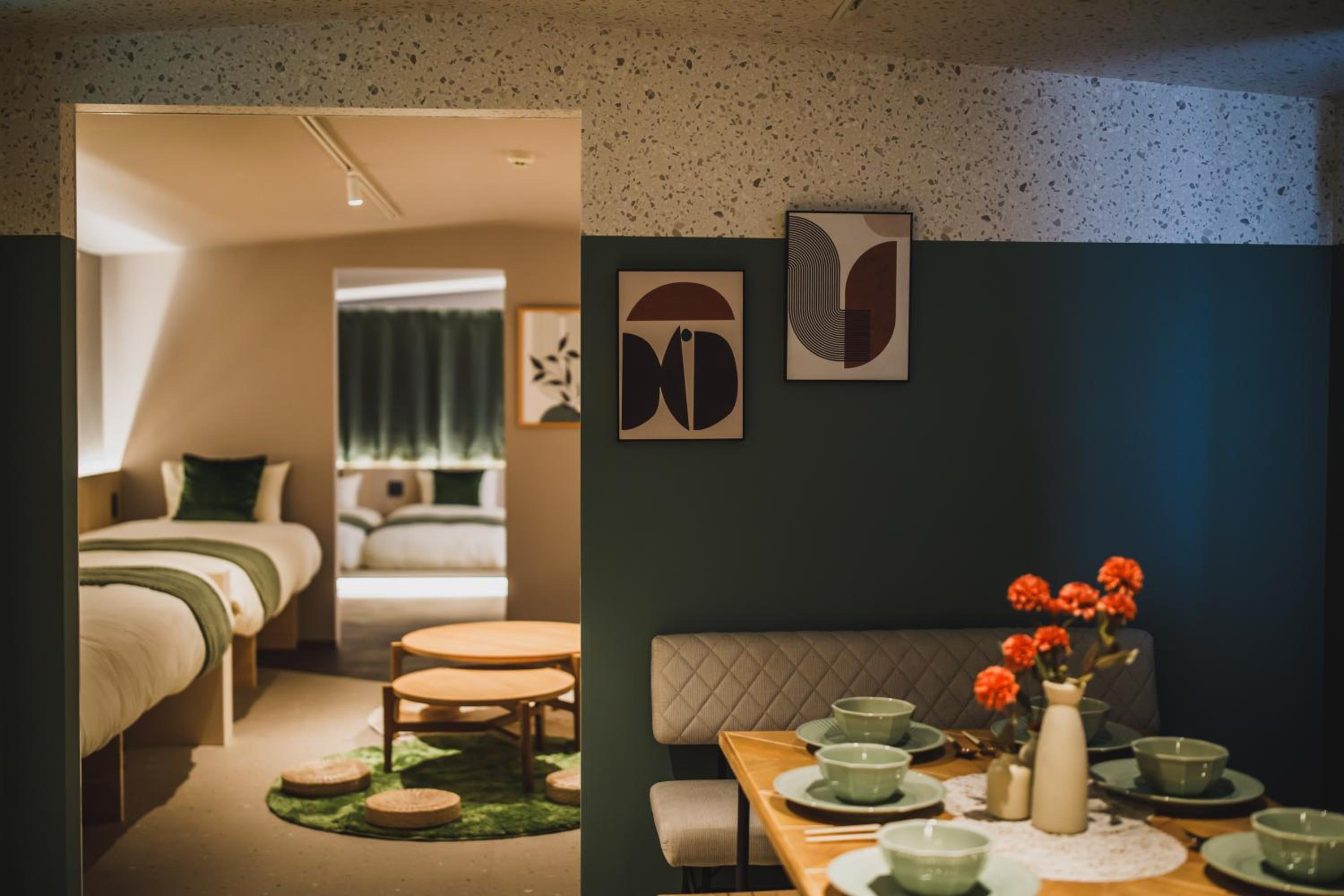 R Residence 天下茶屋 IV