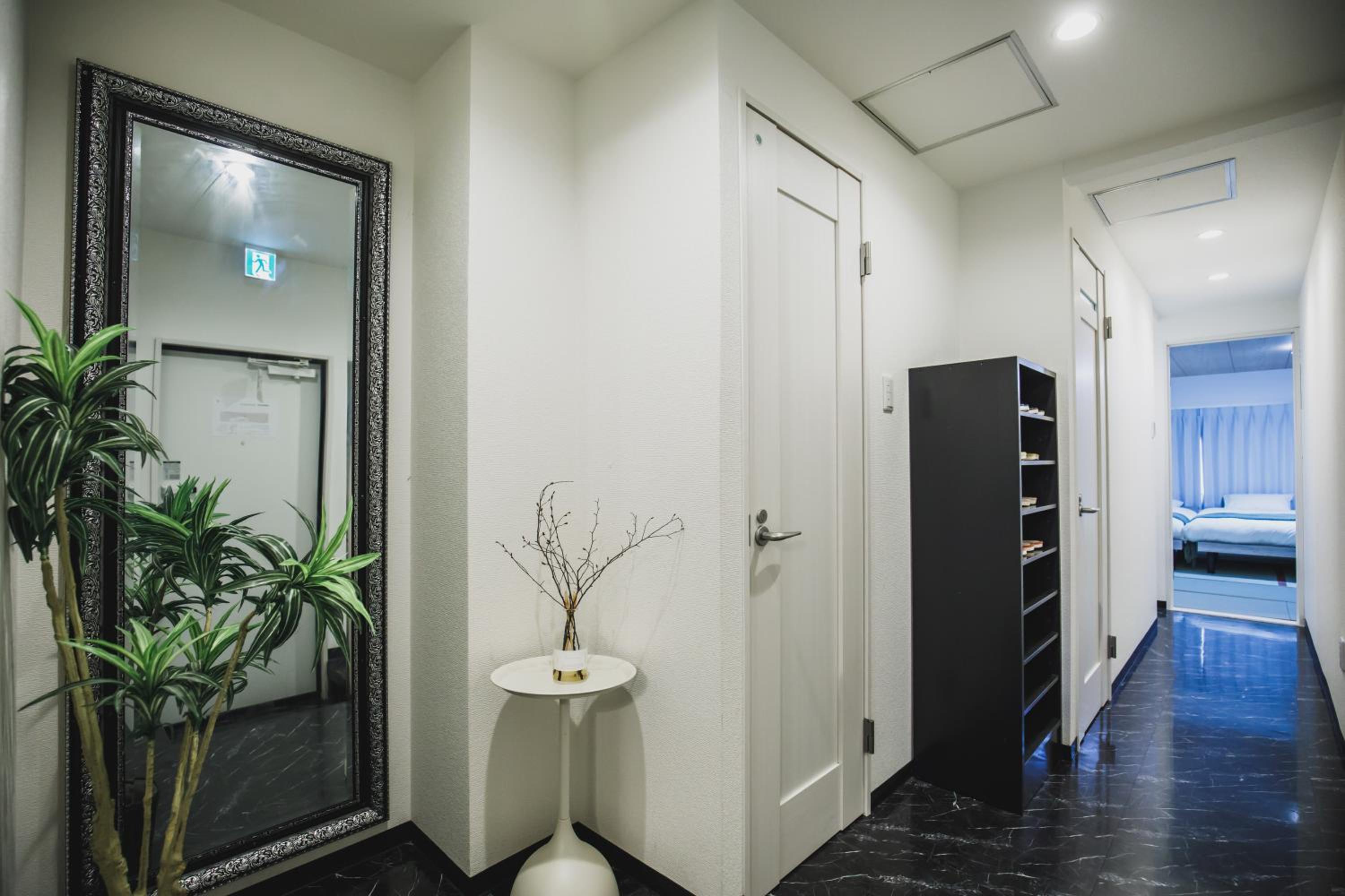 R Residence 天下茶屋 IV