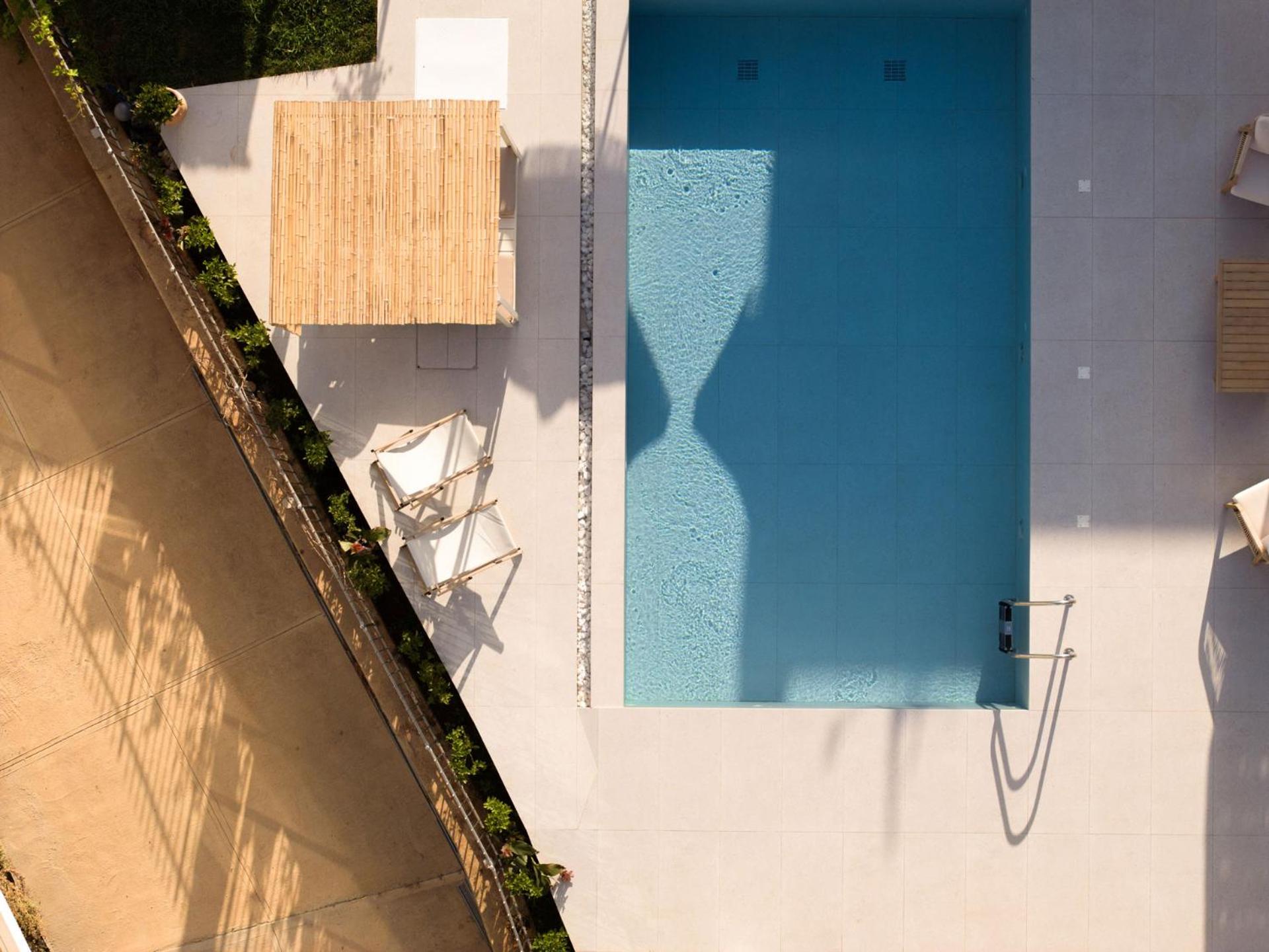 Pelagia's Loft Villas Haroupi & Rodi with Private Heated Pools, 5 Min Walking Distance to the Beach