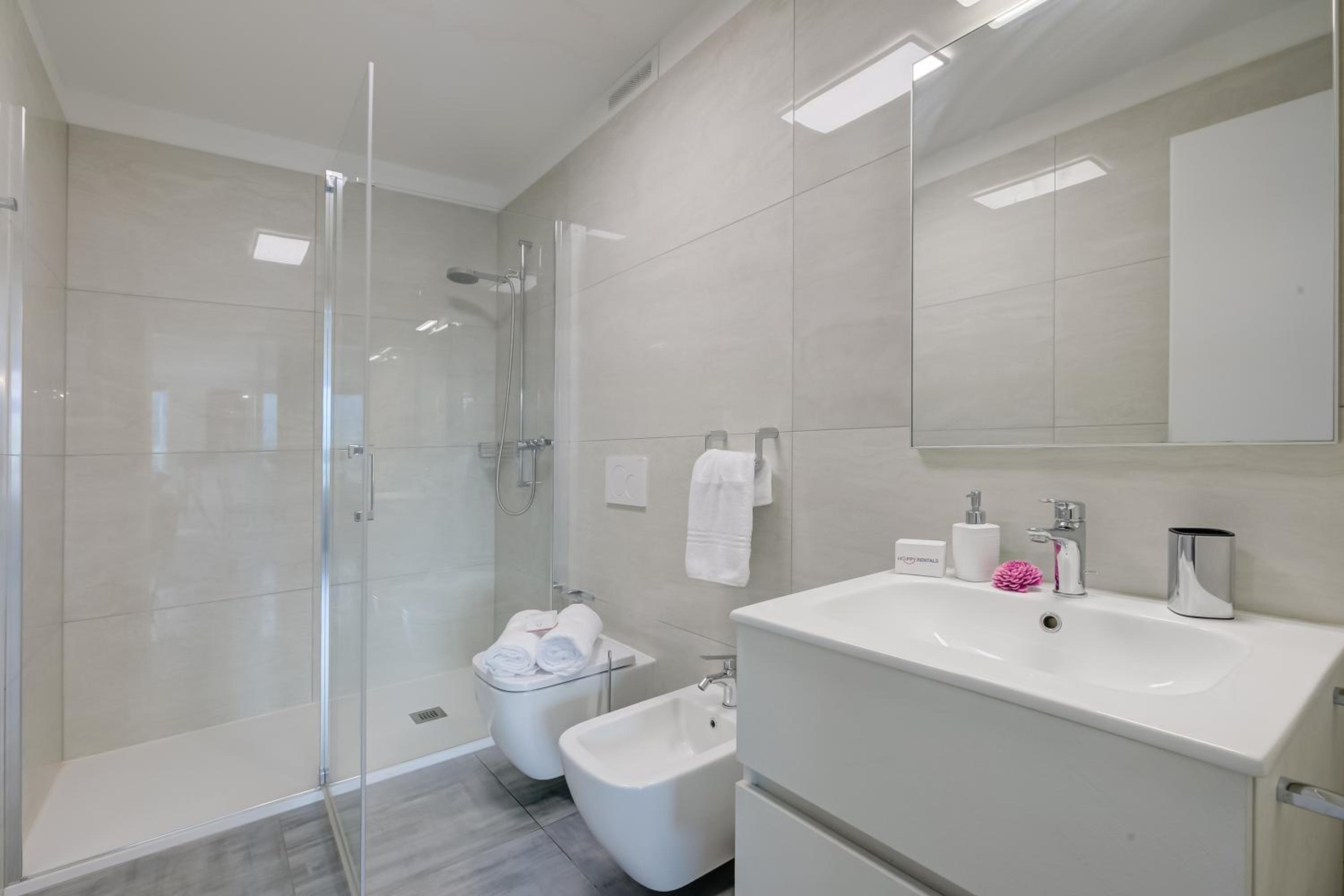 Melano Lab Park Apartments - Happy Rentals