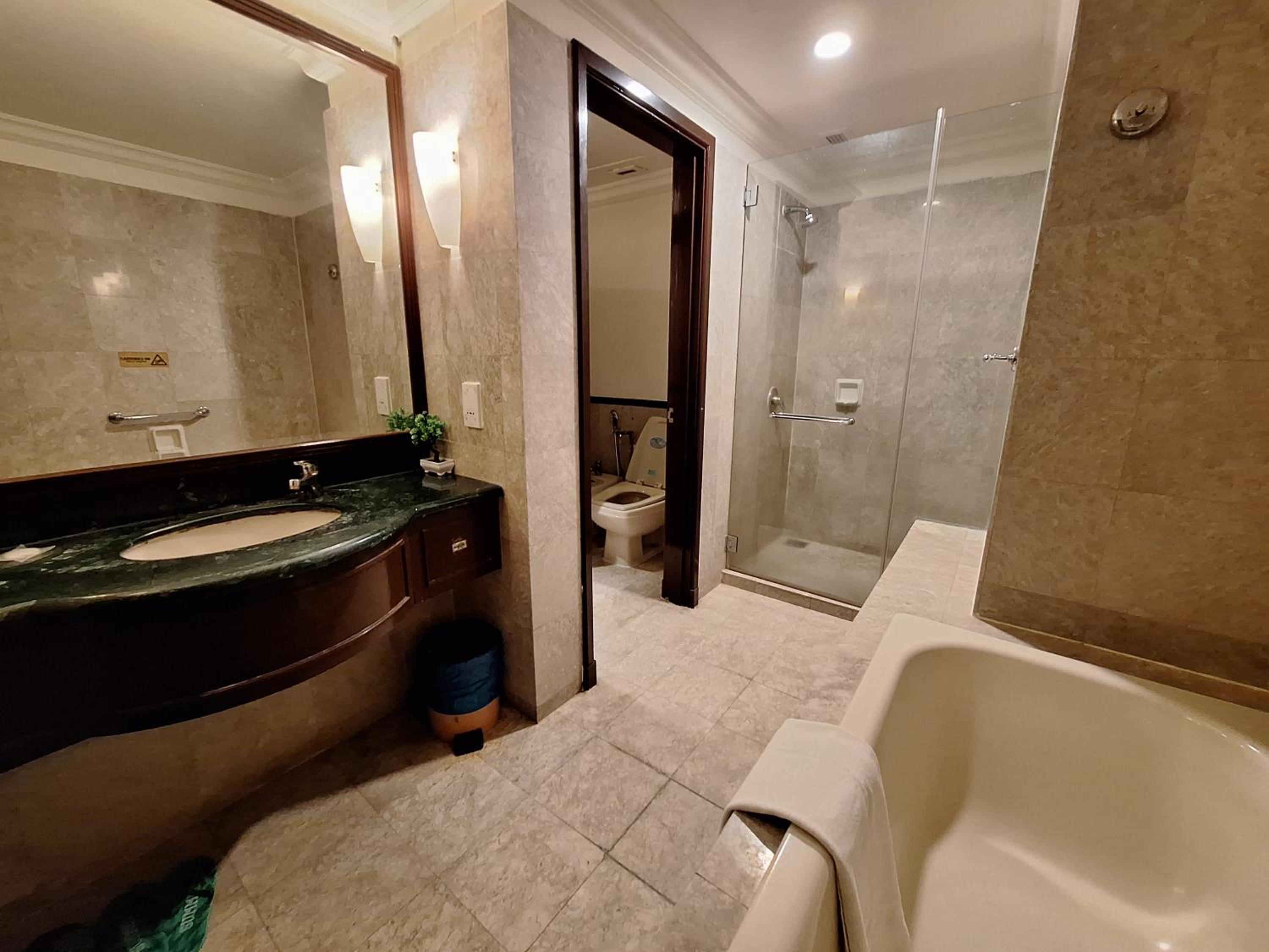 Berjaya Times Square Service Apartment, Bukit Bintang, KL