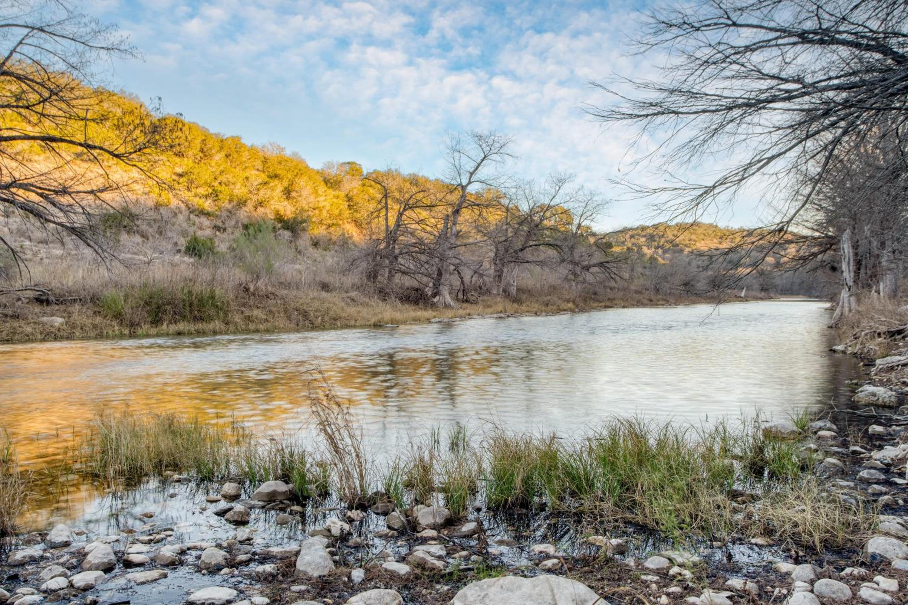 Sotol by AvantStay Direct River Access Views