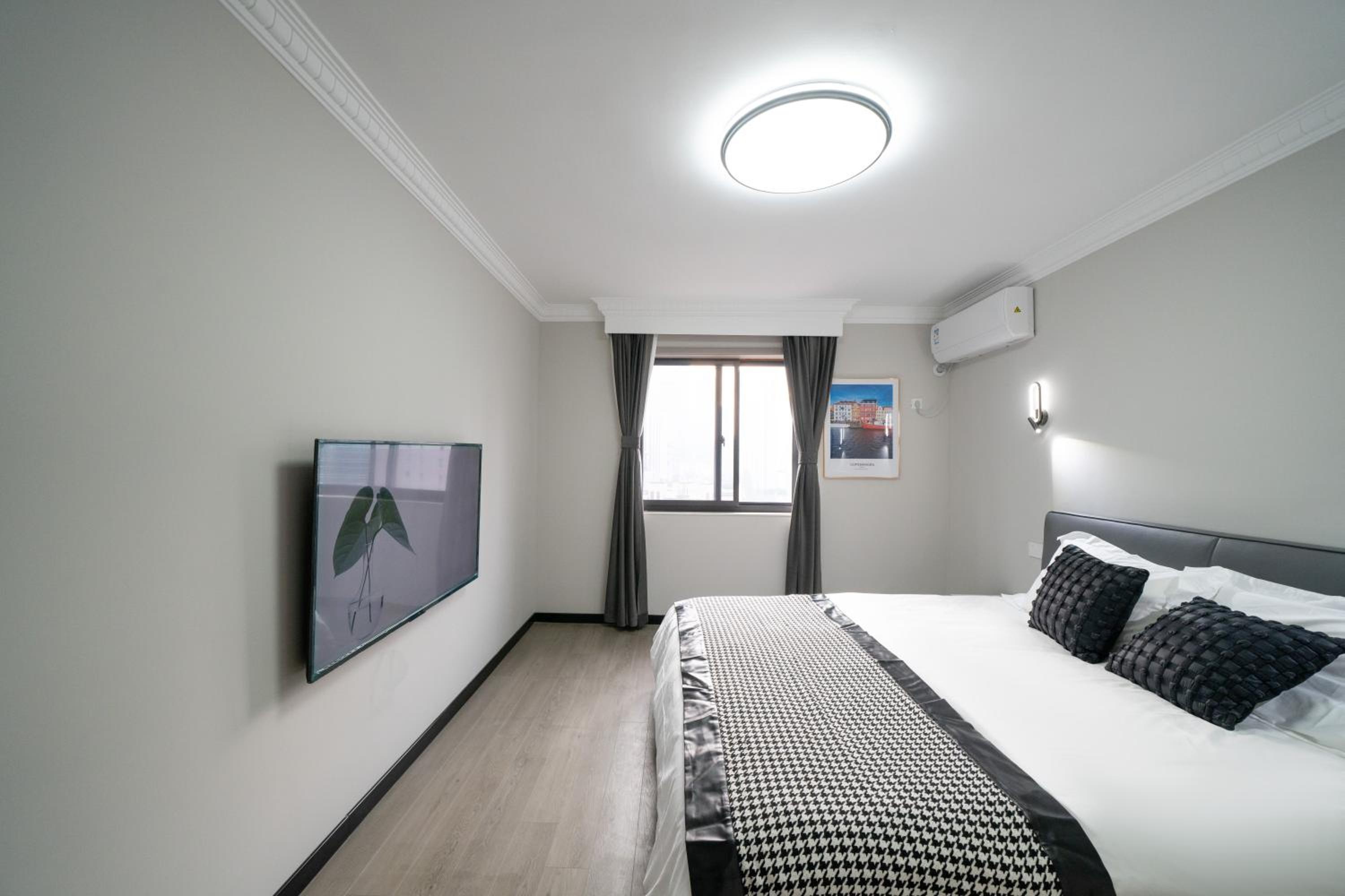 上海柠檬汁民宿 Shanghai lemon juic B&B-Shanghai Lemon Deluxe Room 外滩南京西路步行街Accept Credit - card