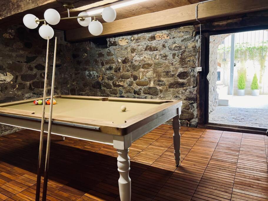 Hidden Retreats 1466 Edition