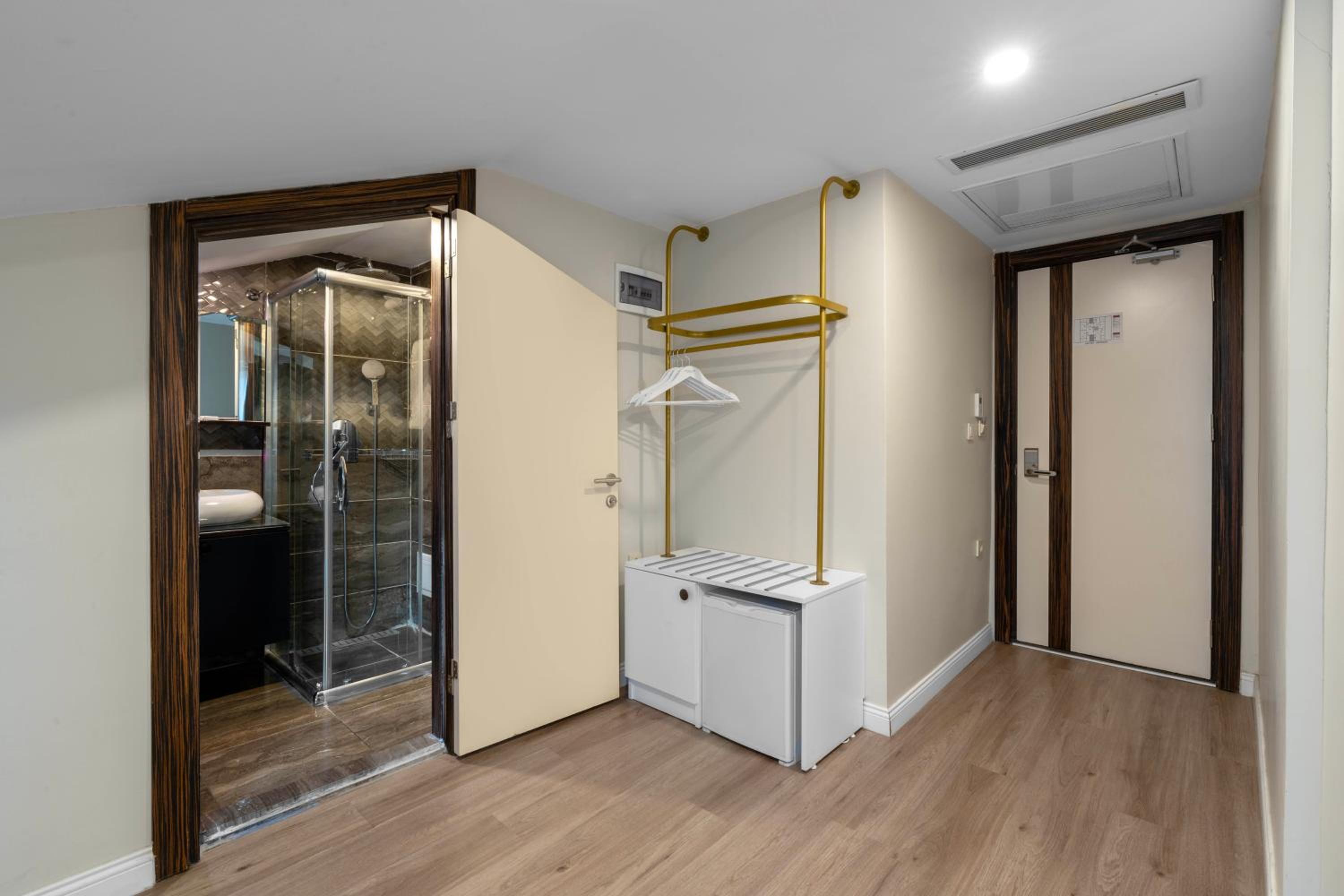 Actuel Life Hotel