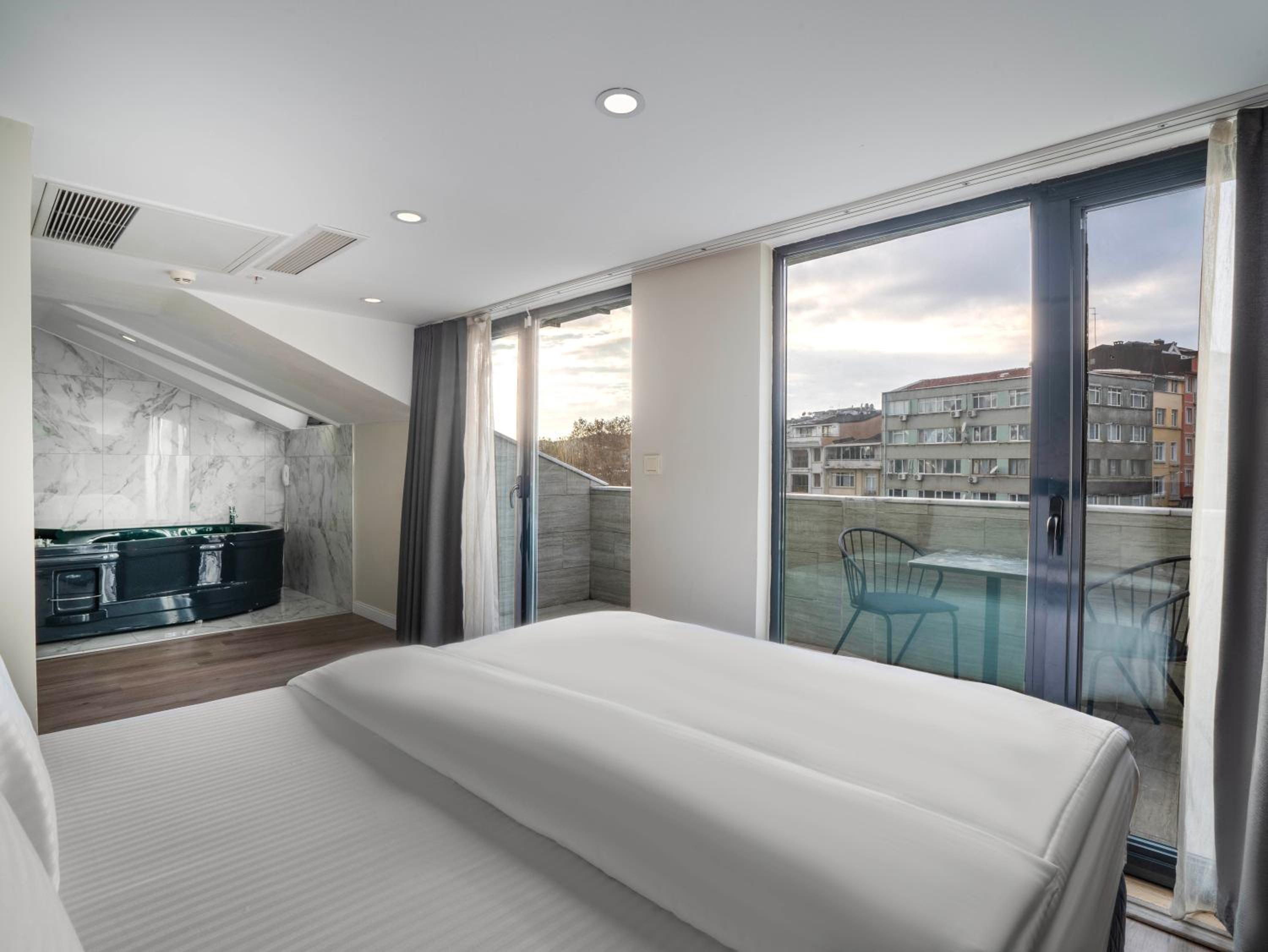 Actuel Life Hotel