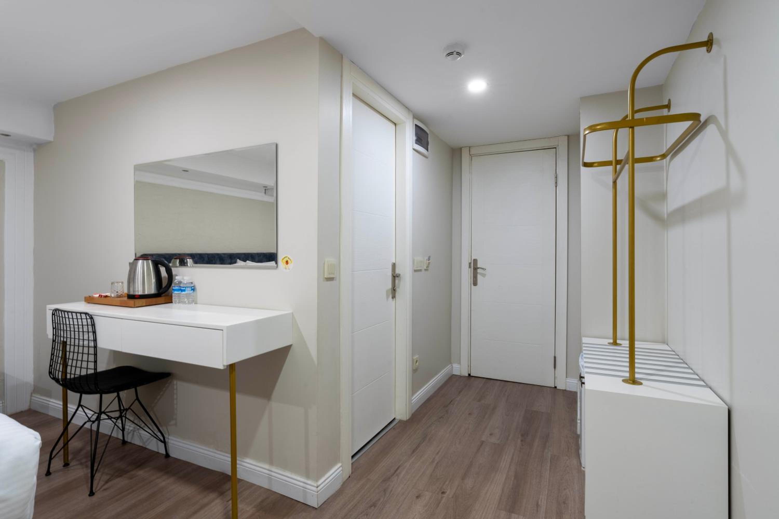 Actuel Life Hotel