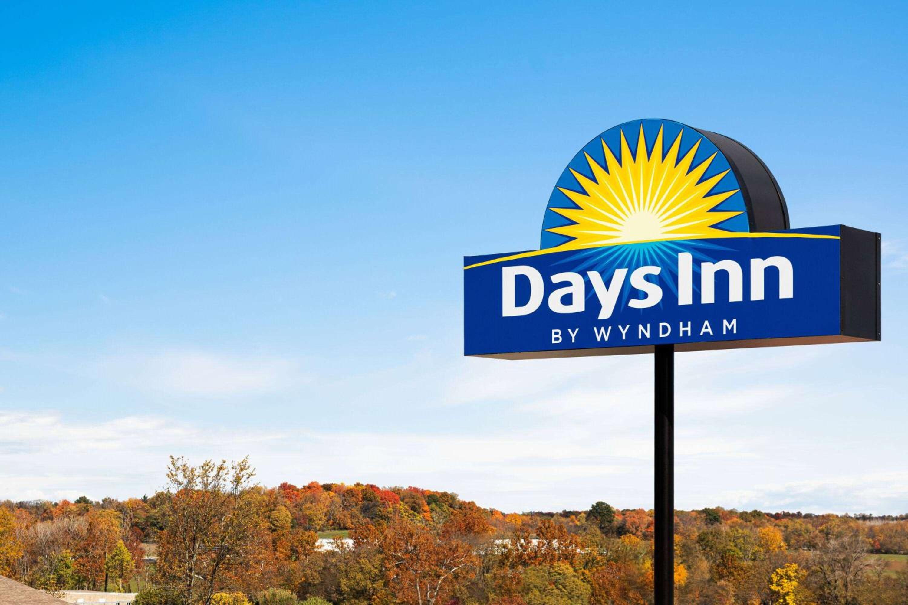 Days Inn by Wyndham Hillsboro