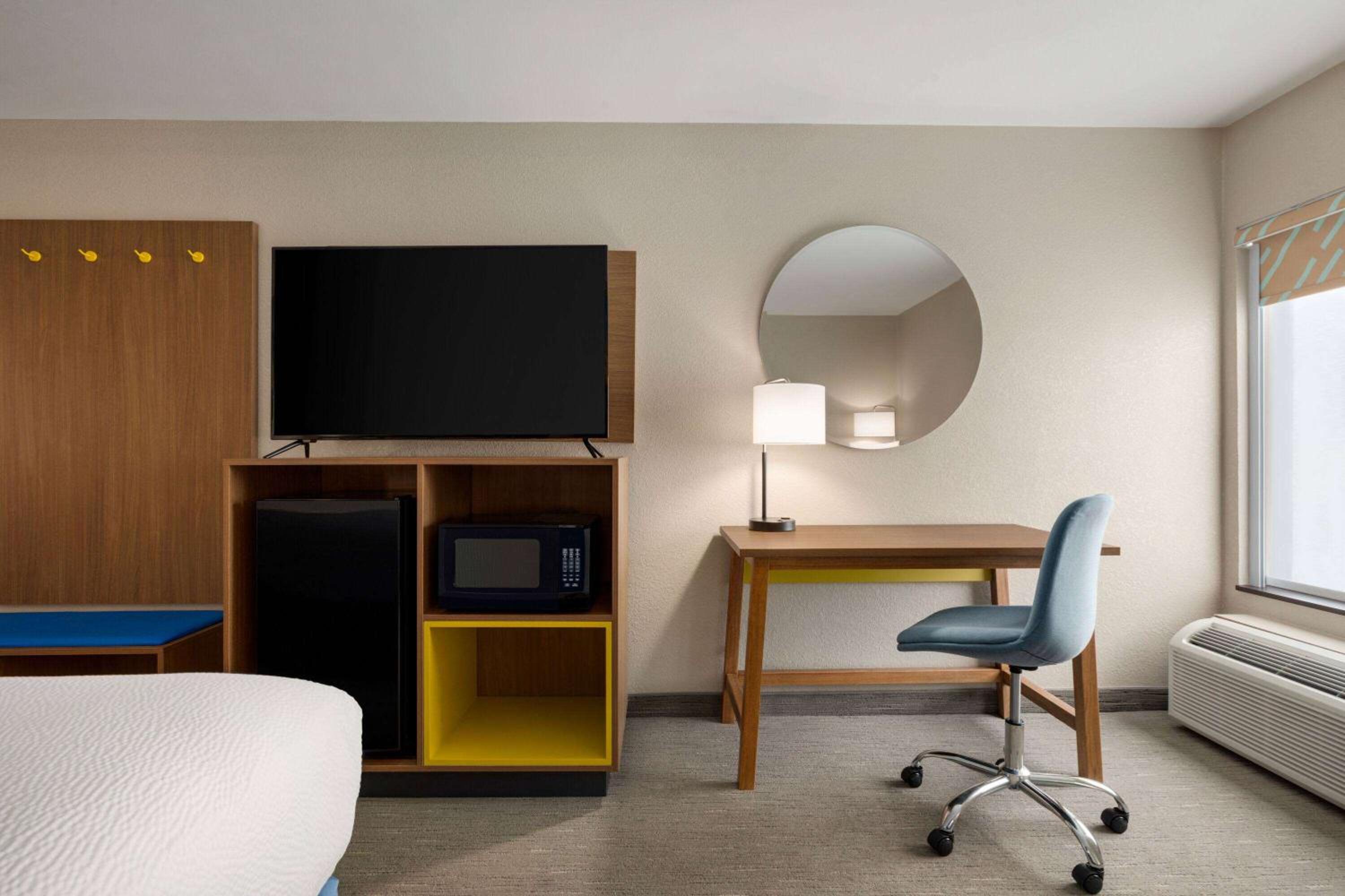 Days Inn by Wyndham Hillsboro