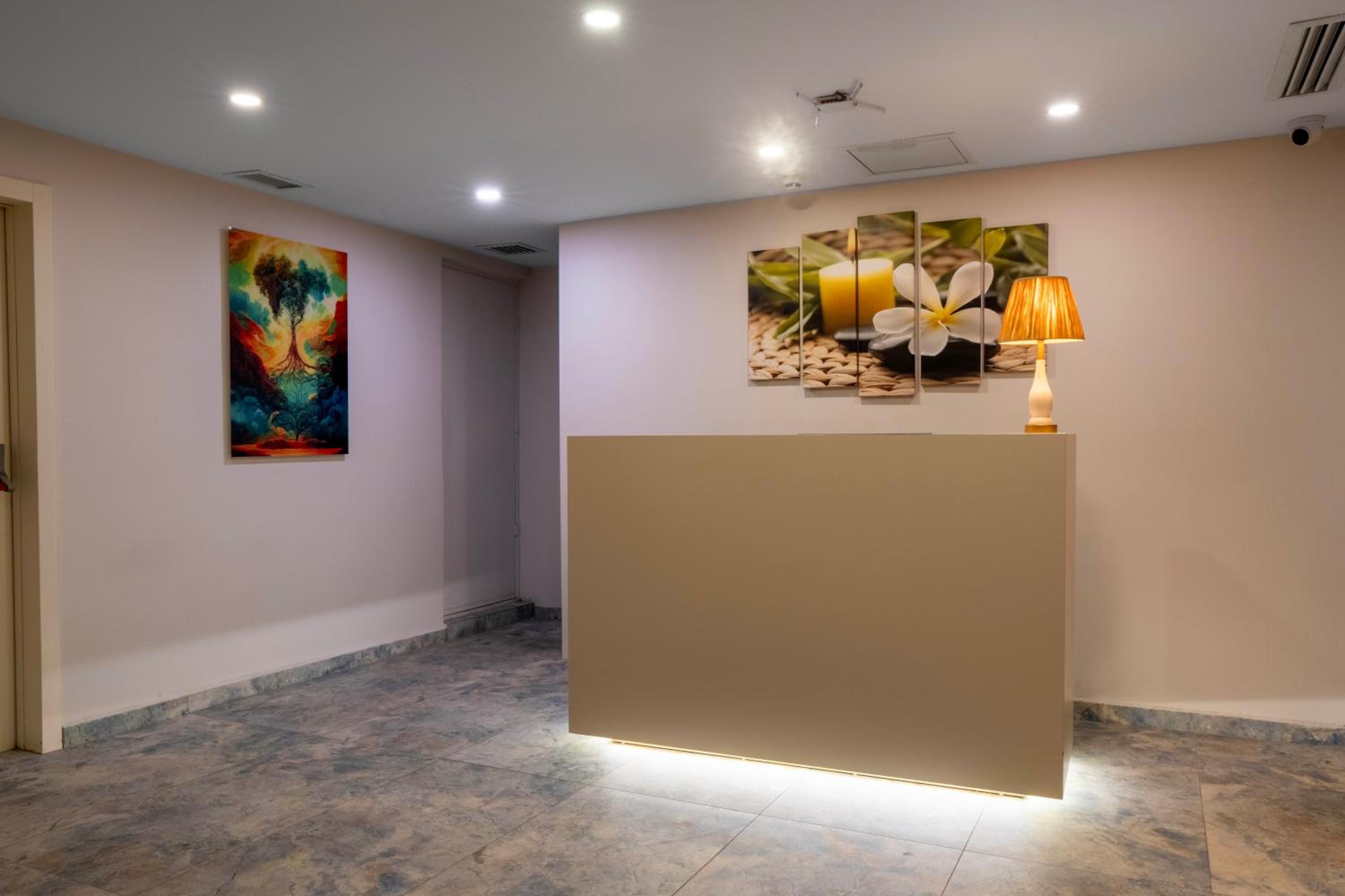 Actuel Life Hotel