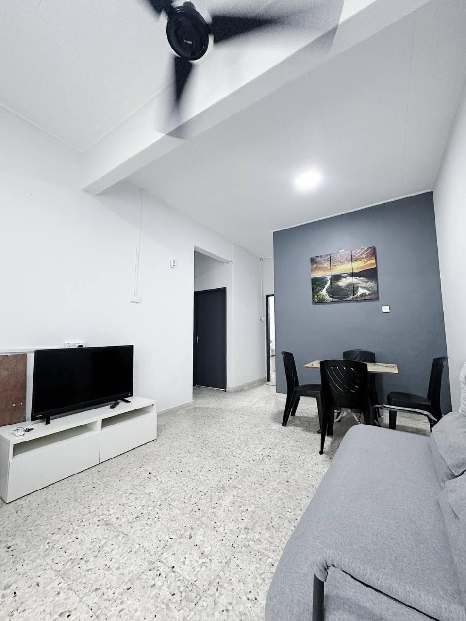 Selesa Jaya Landed 2BR Home #Bukit Indah #Tuas #Aeon photo 1